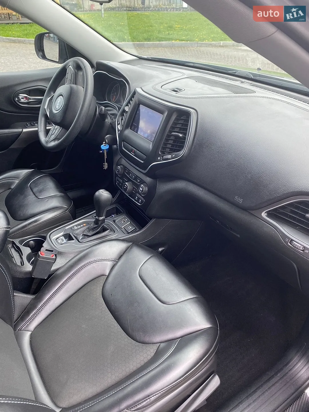 2018 Jeep Cherokee - мініатюра 9