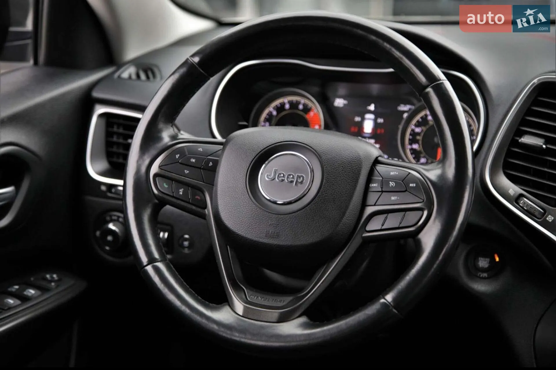 2019 Jeep Cherokee - мініатюра 6