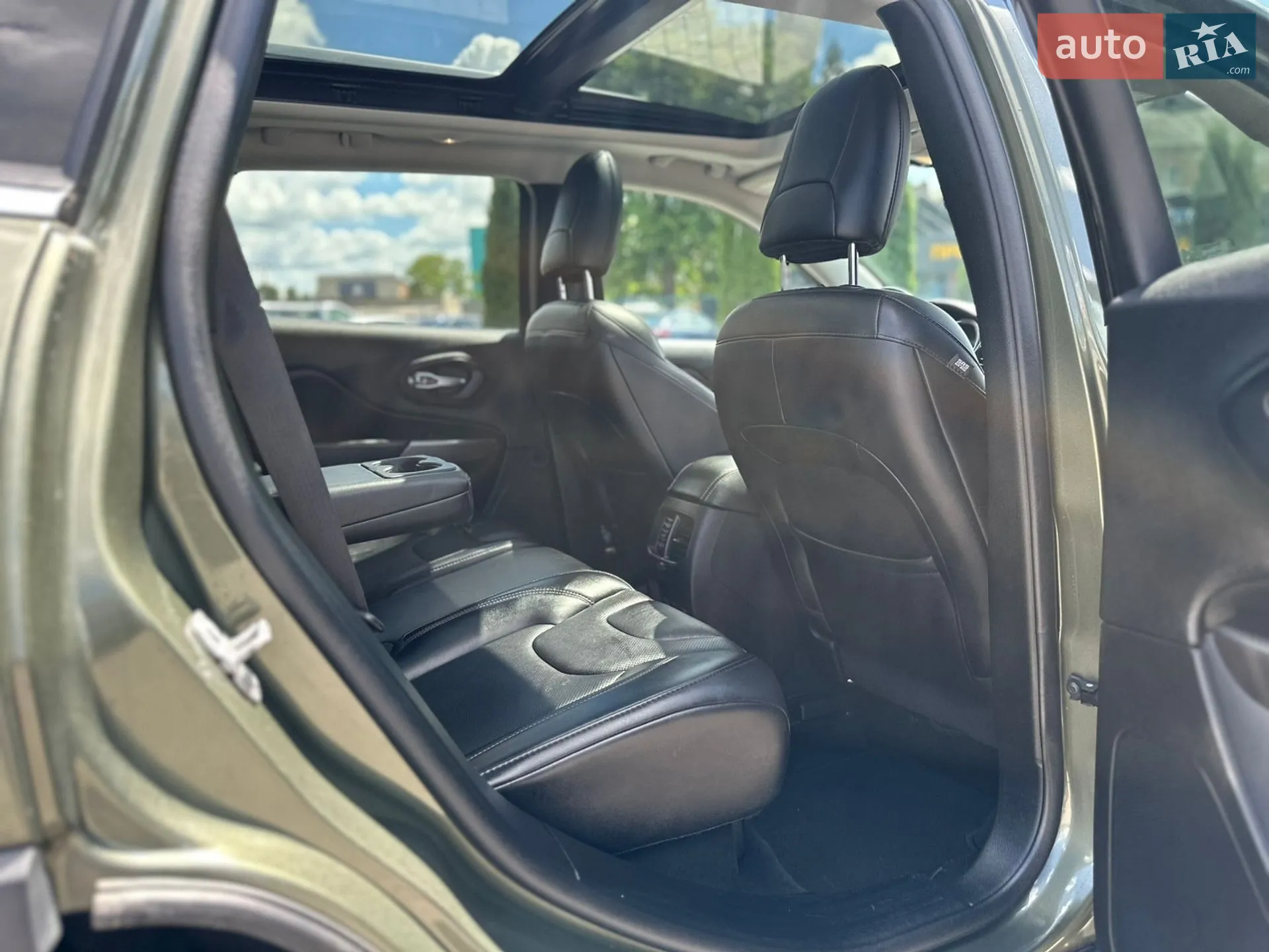 2021 Jeep Cherokee - мініатюра 46