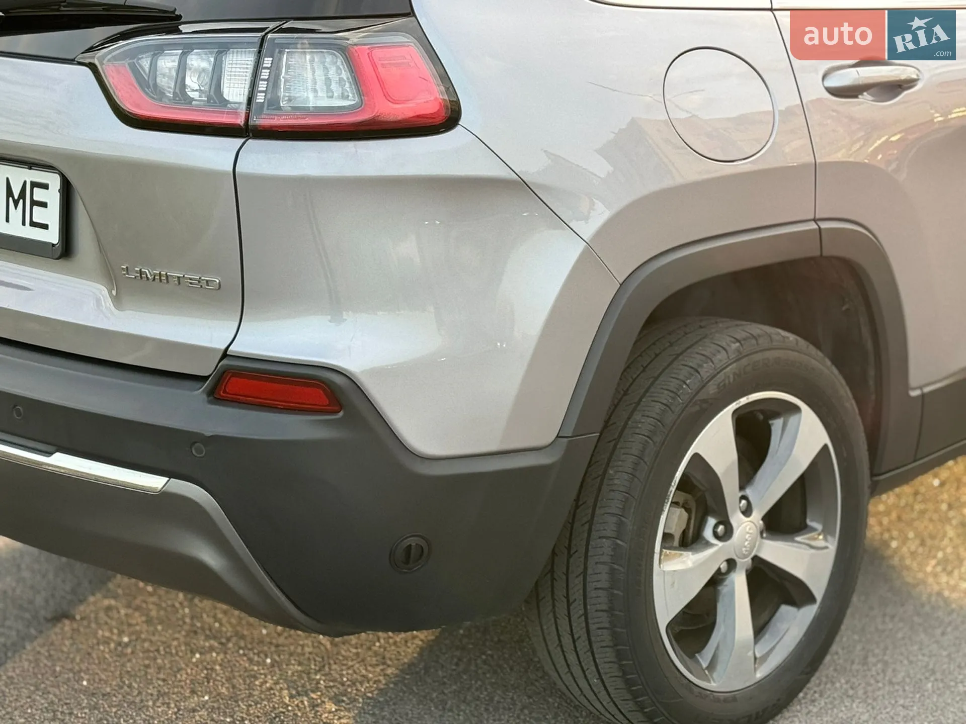 2019 Jeep Cherokee - мініатюра 16