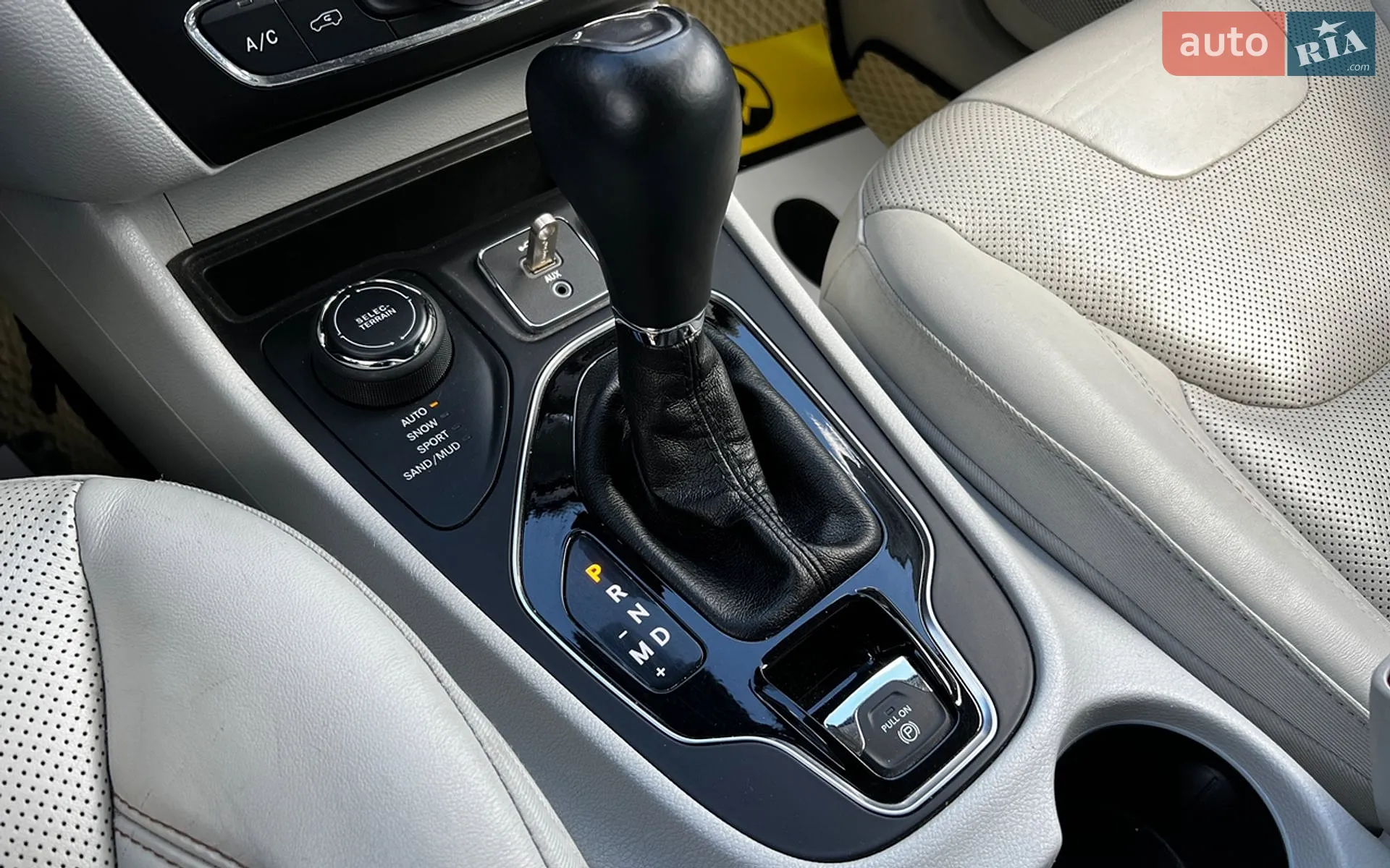 2018 Jeep Cherokee - мініатюра 18