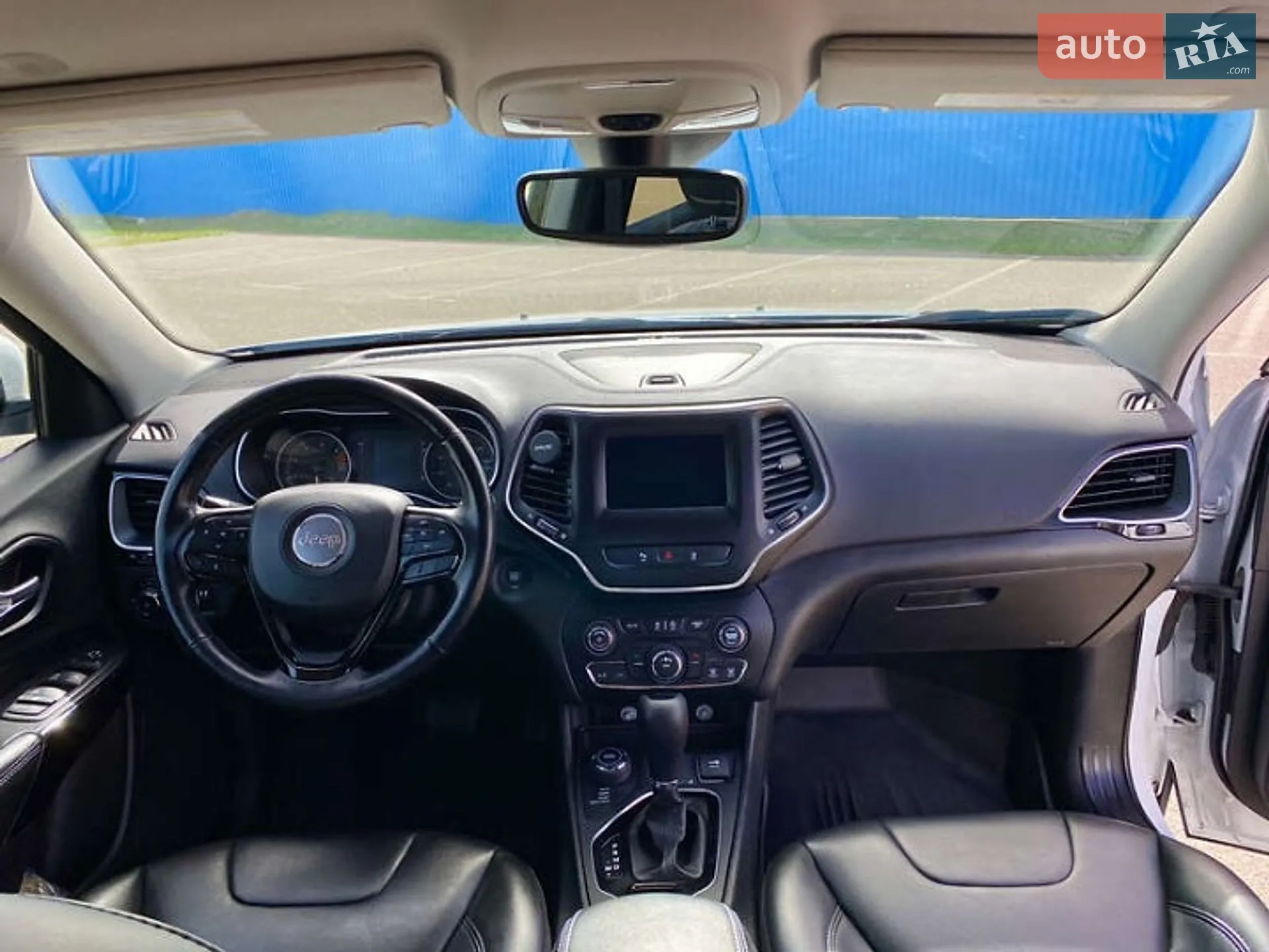 2020 Jeep Cherokee - мініатюра 16