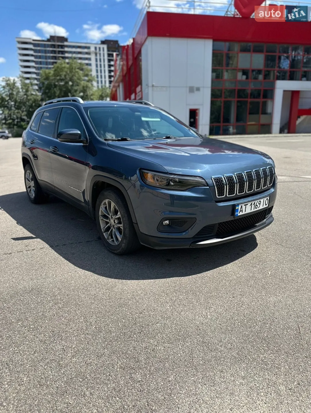 2019 Jeep Cherokee - мініатюра 2