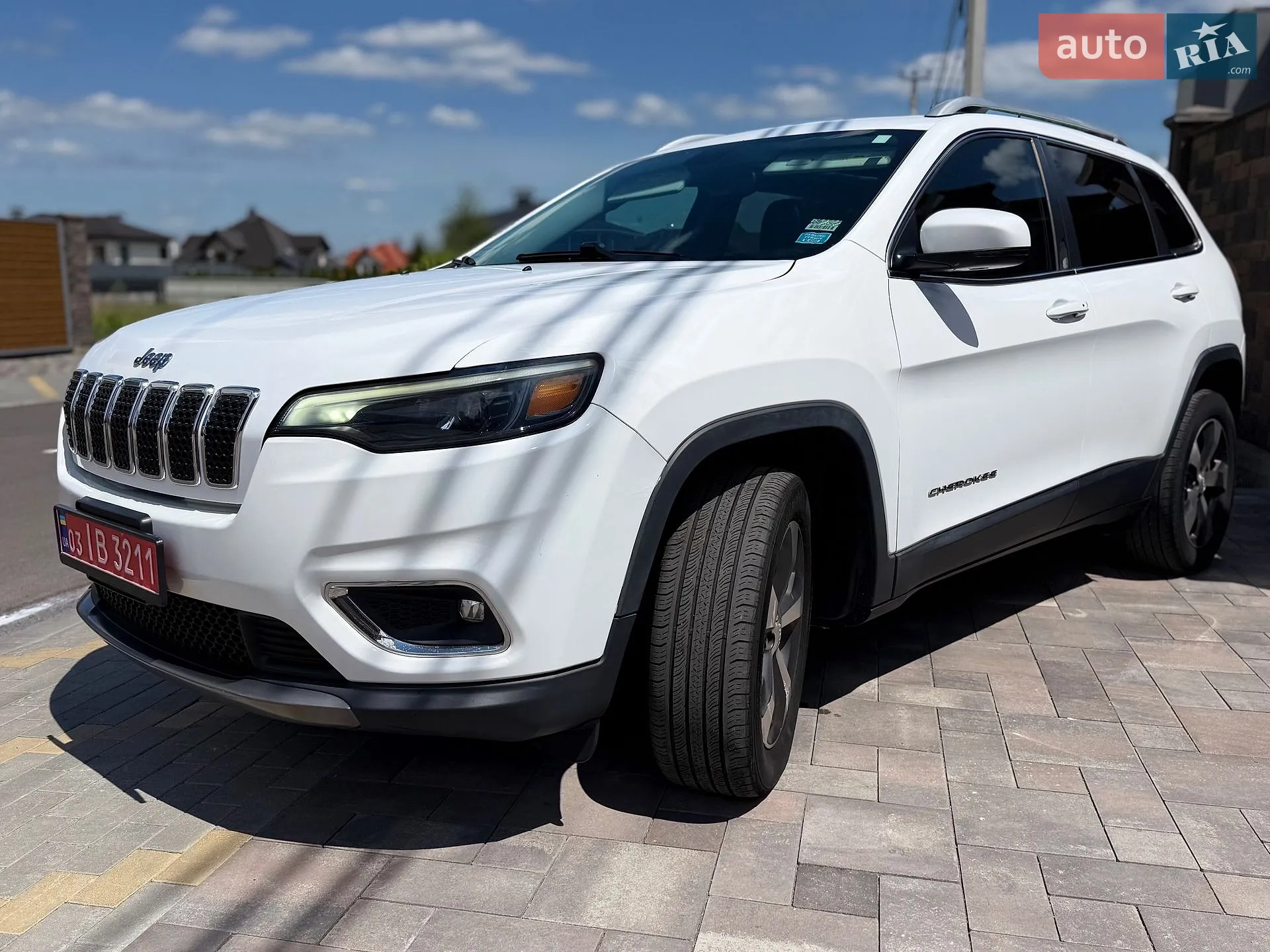 2020 Jeep Cherokee - мініатюра 8