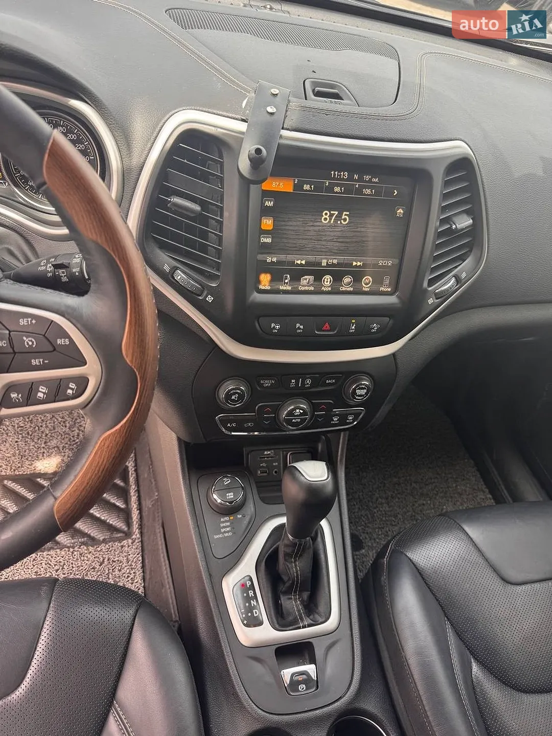 2017 Jeep Cherokee - мініатюра 16