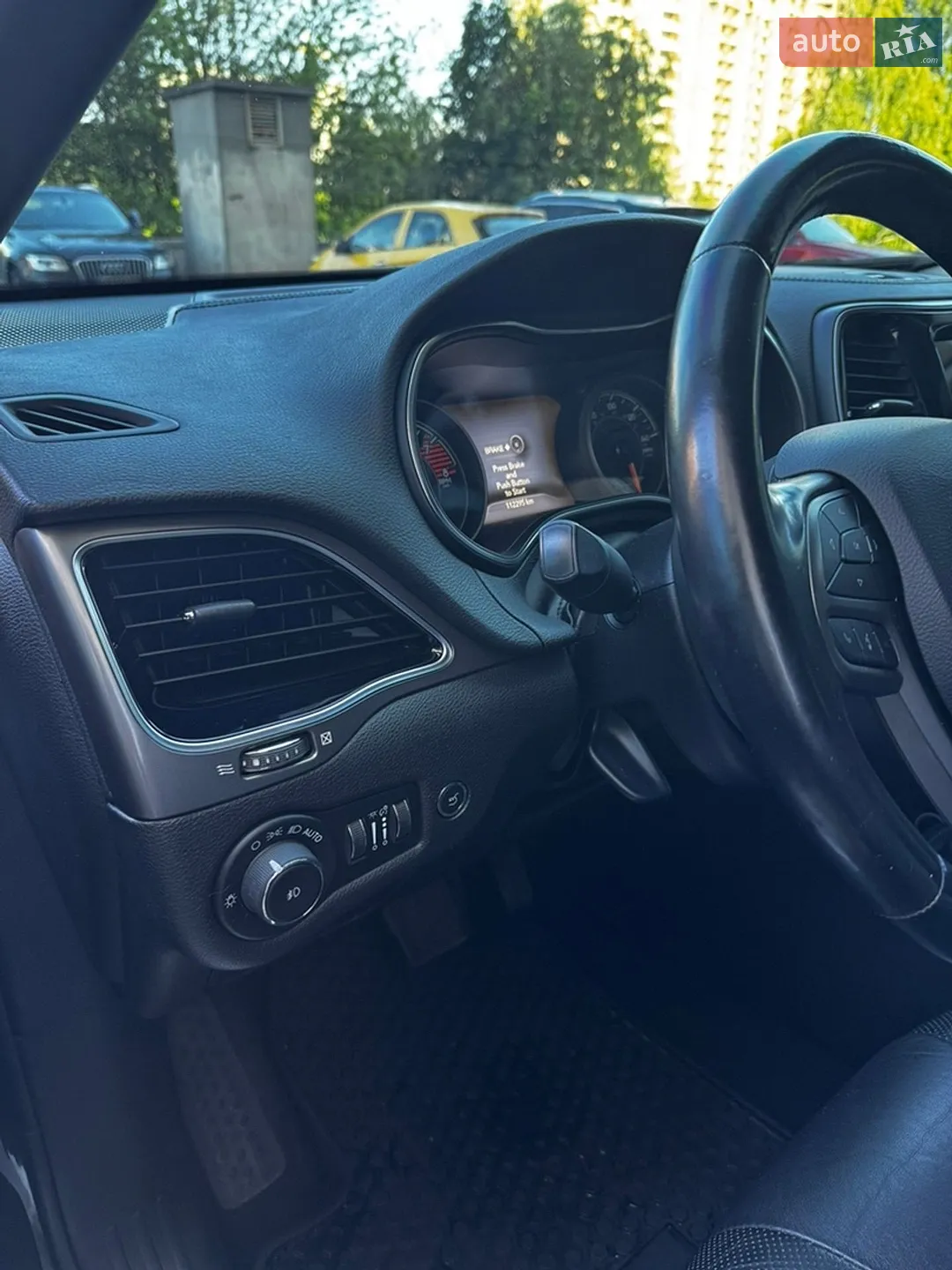2020 Jeep Cherokee - мініатюра 14