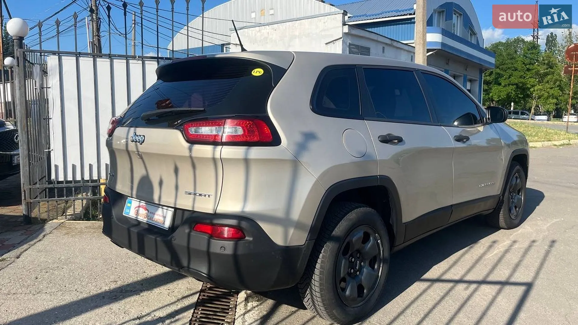 2014 Jeep Cherokee - мініатюра 4