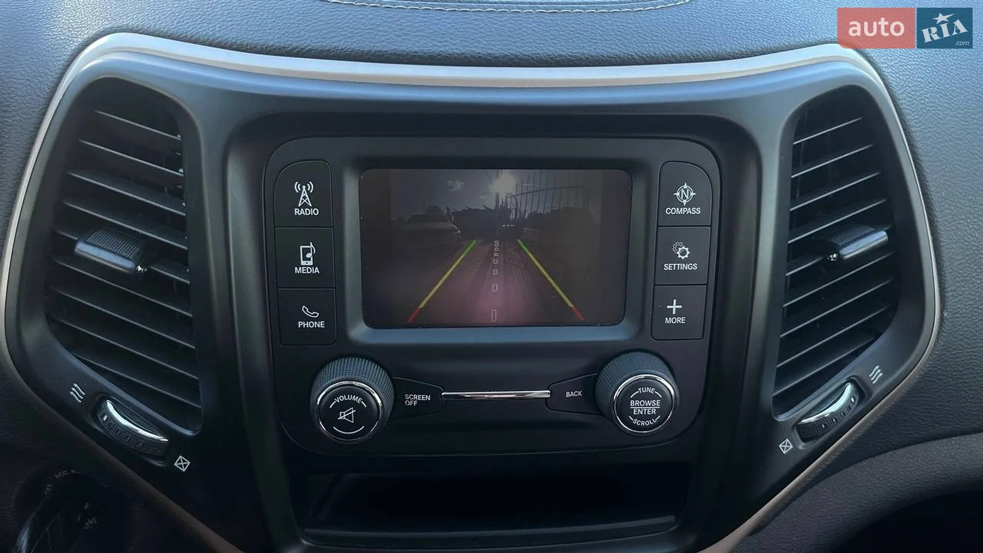 2014 Jeep Cherokee - мініатюра 31