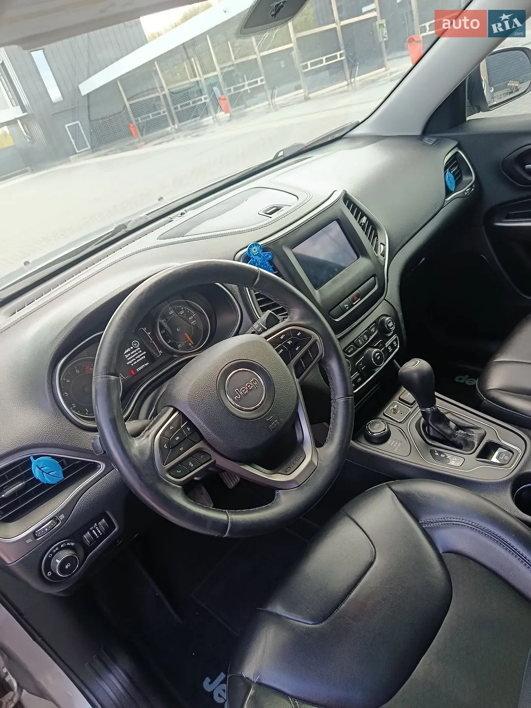 2018 Jeep Cherokee - мініатюра 9