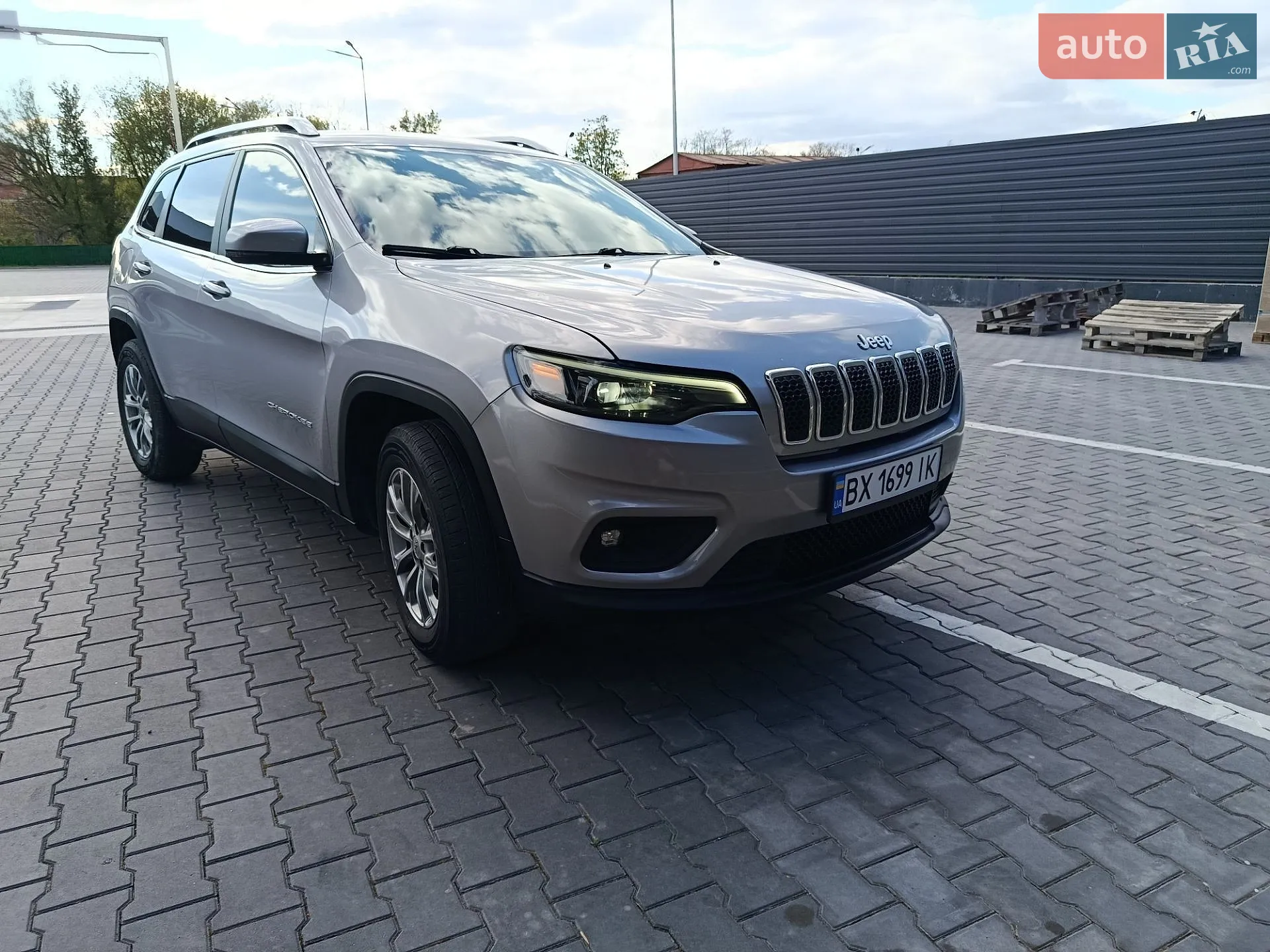 2018 Jeep Cherokee - мініатюра 19