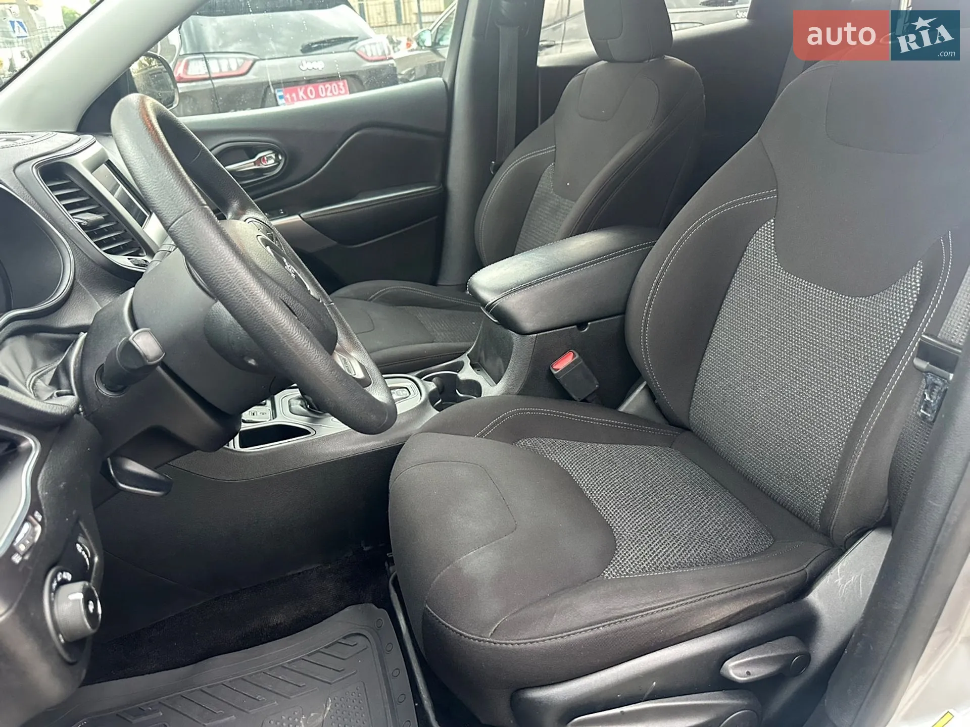 2018 Jeep Cherokee - мініатюра 19