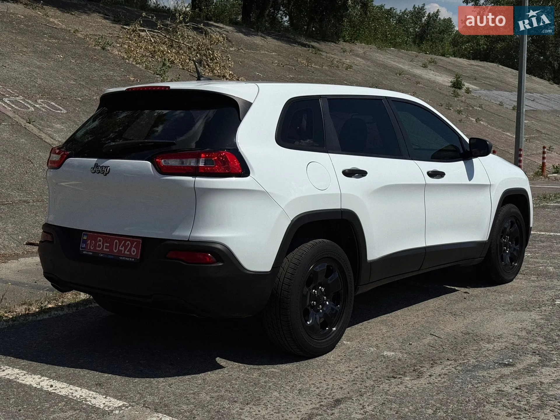 2015 Jeep Cherokee - мініатюра 13