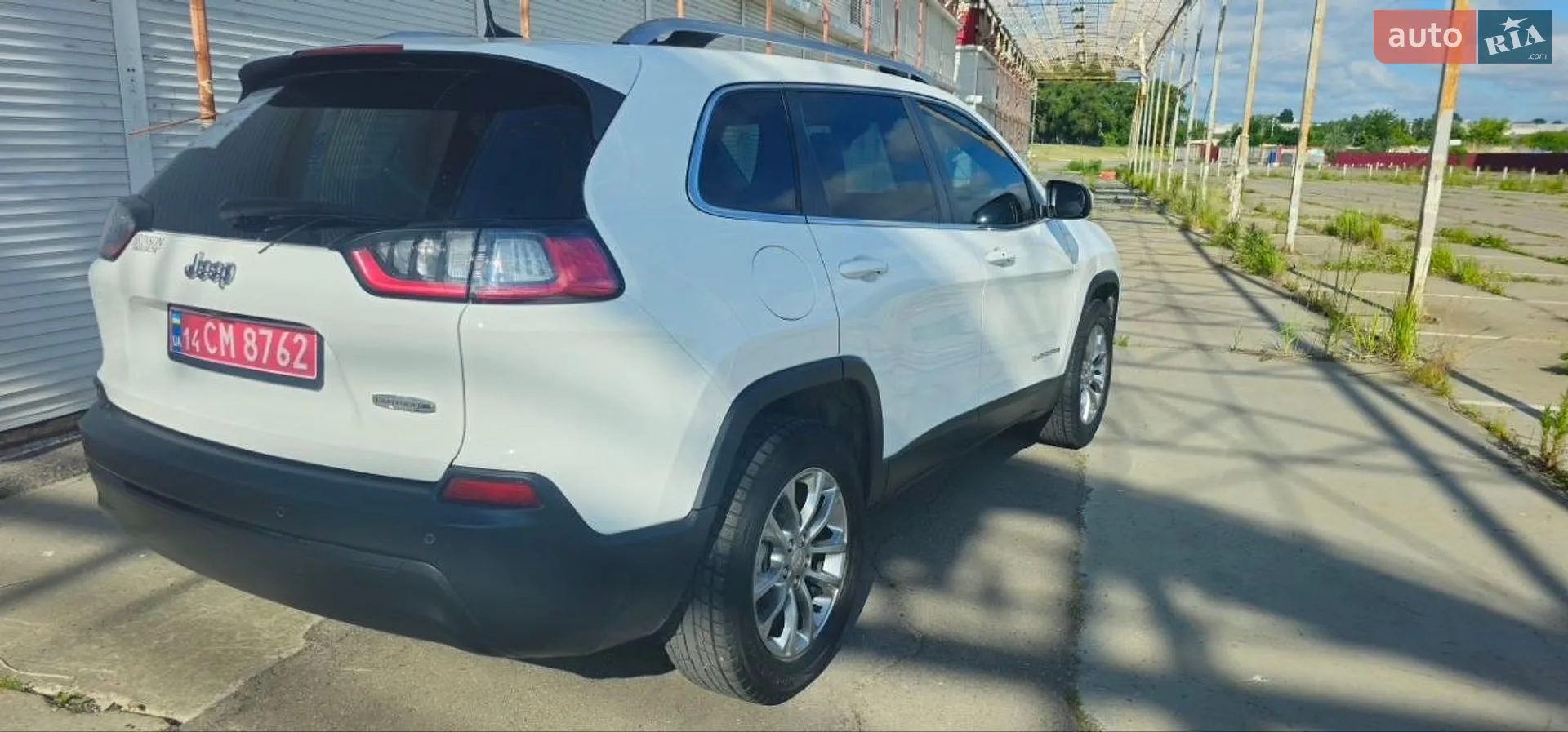 2020 Jeep Cherokee - мініатюра 21