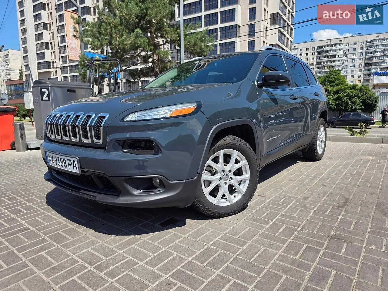 2016 Jeep Cherokee - мініатюра 35