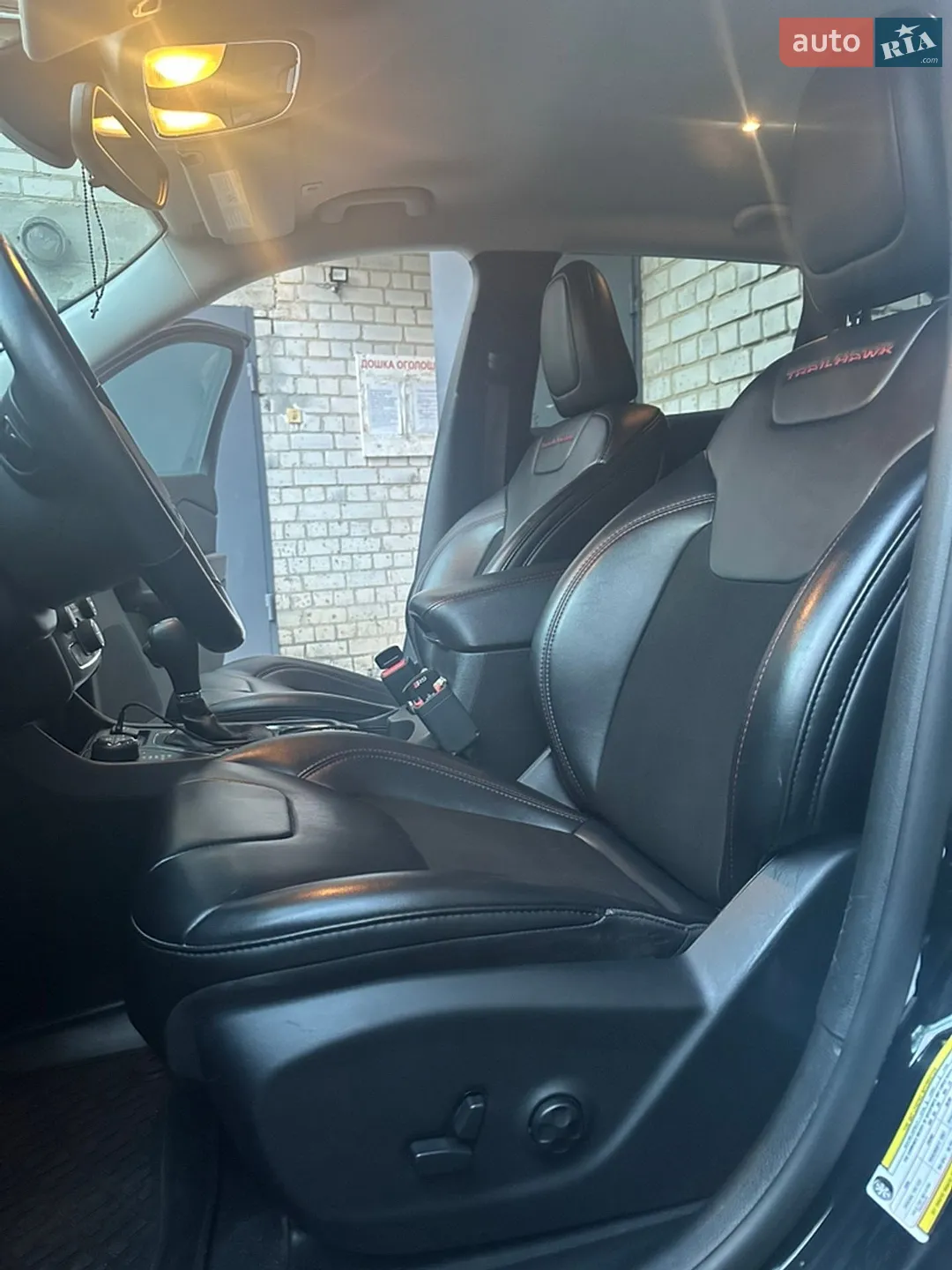 2019 Jeep Cherokee - мініатюра 39