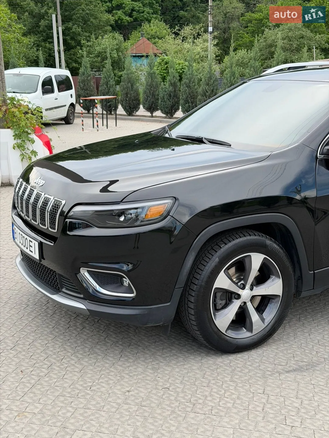 2018 Jeep Cherokee - мініатюра 3