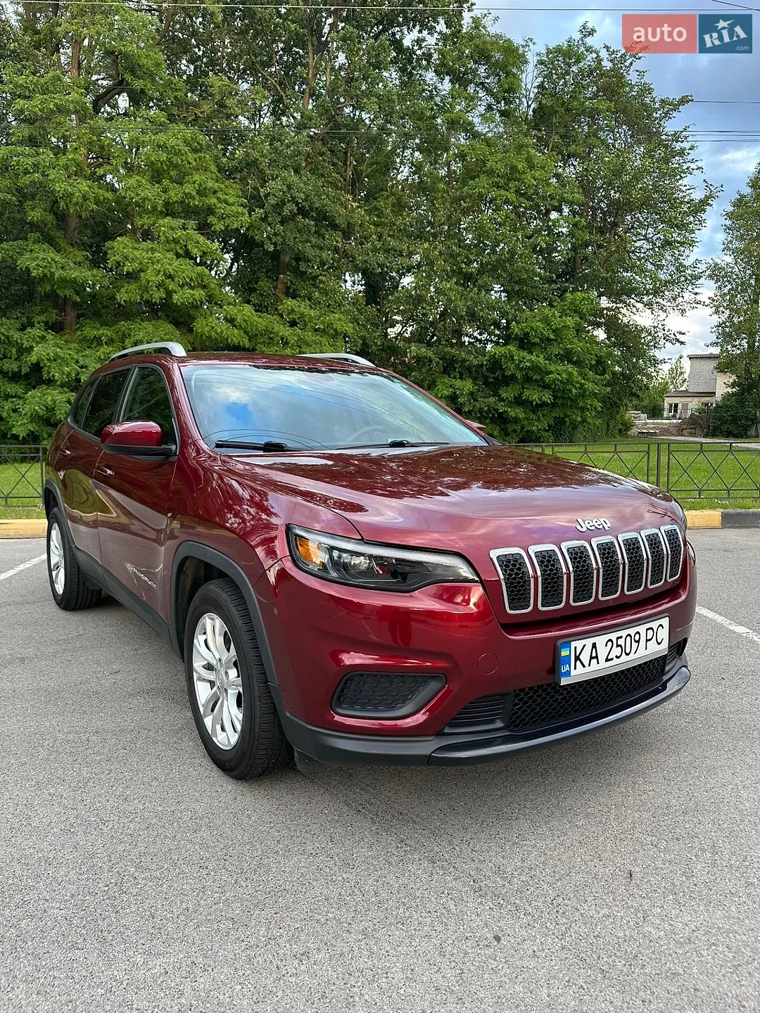 2020 Jeep Cherokee - мініатюра 2