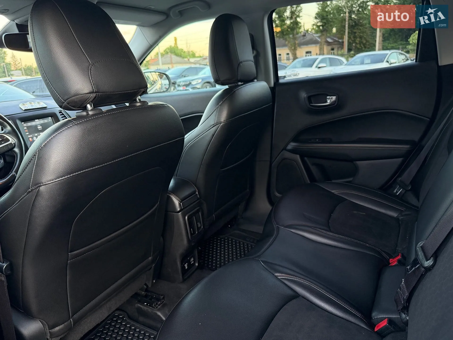 2021 Jeep Cherokee - мініатюра 27