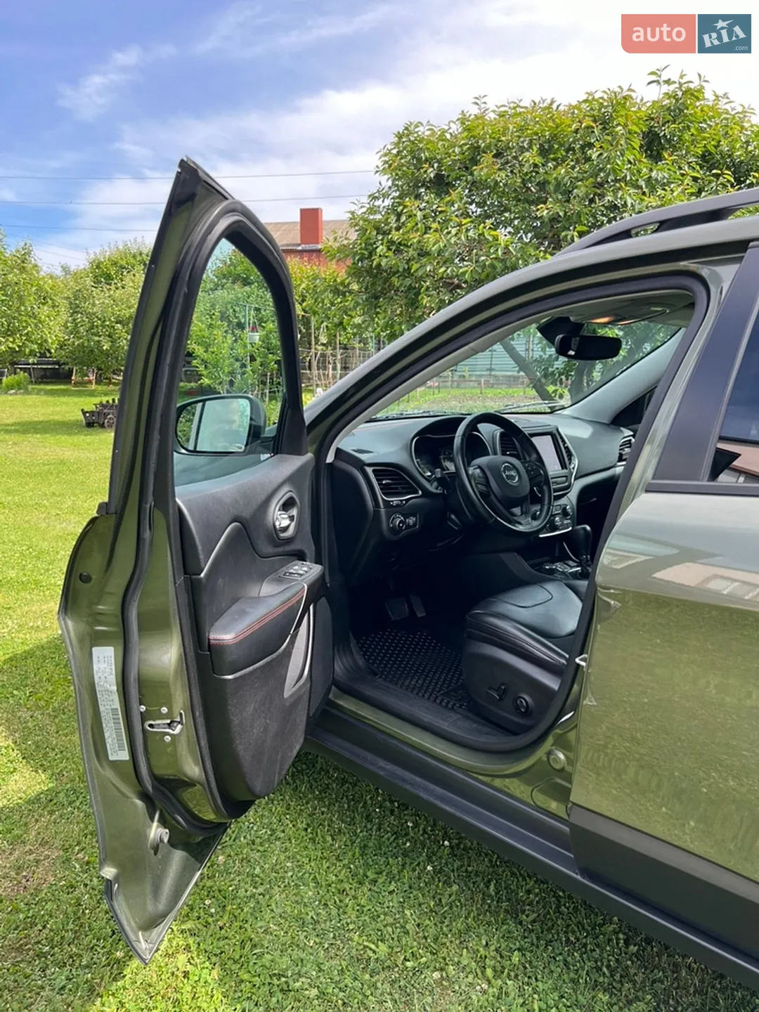 2019 Jeep Cherokee - мініатюра 16