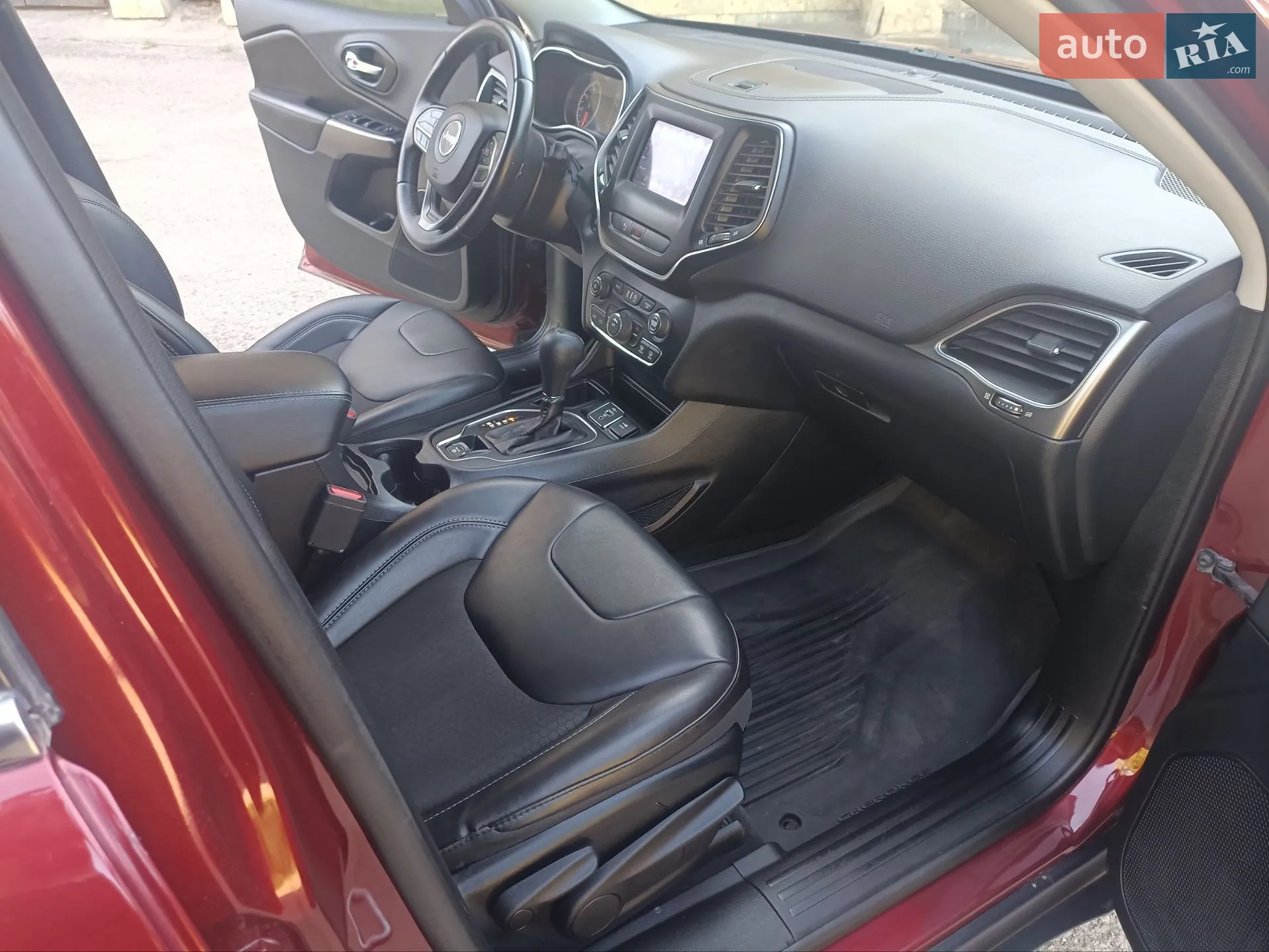 2018 Jeep Cherokee - мініатюра 12