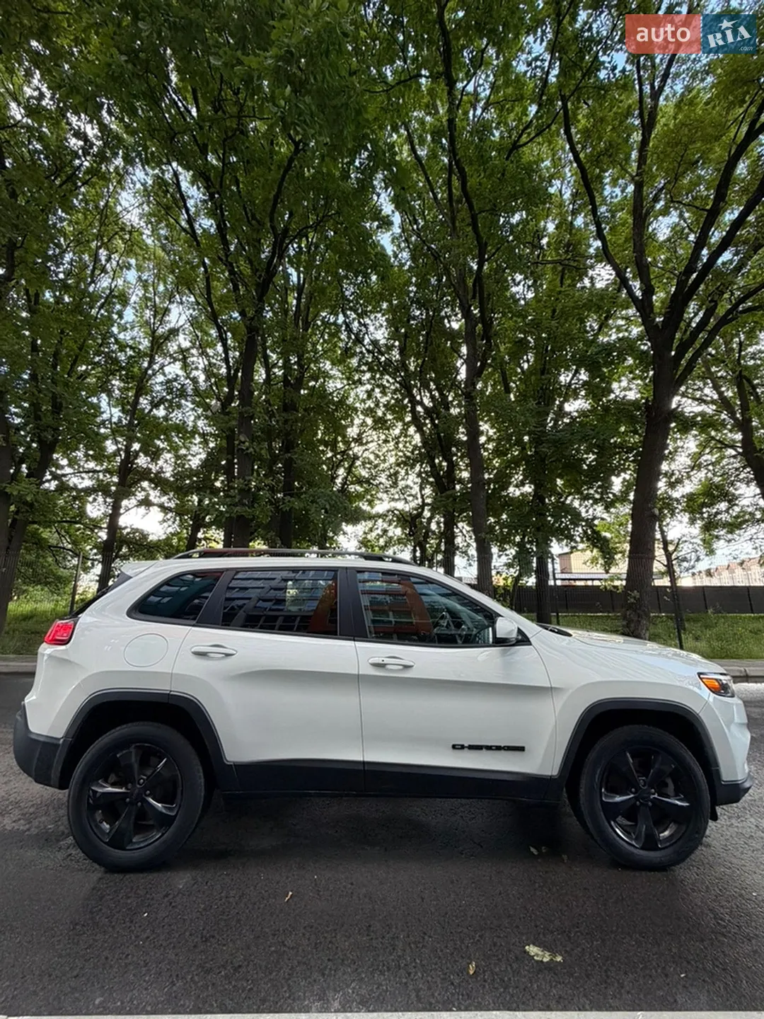 2018 Jeep Cherokee - мініатюра 10