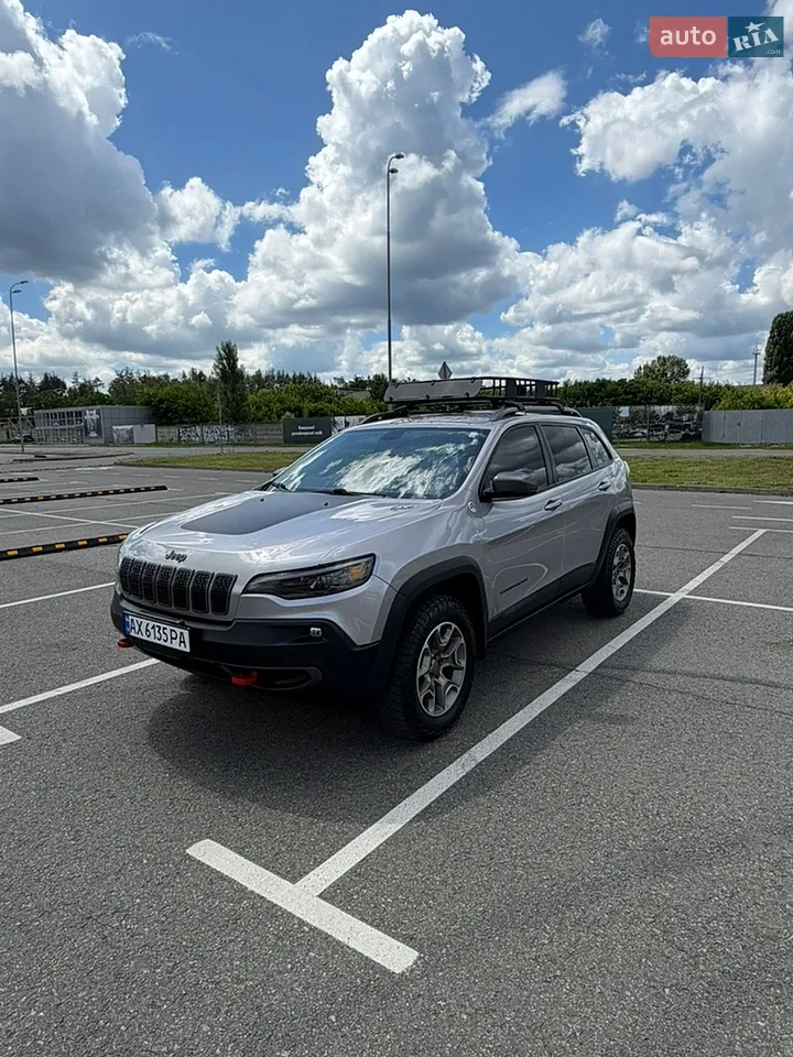 2018 Jeep Cherokee - мініатюра 14