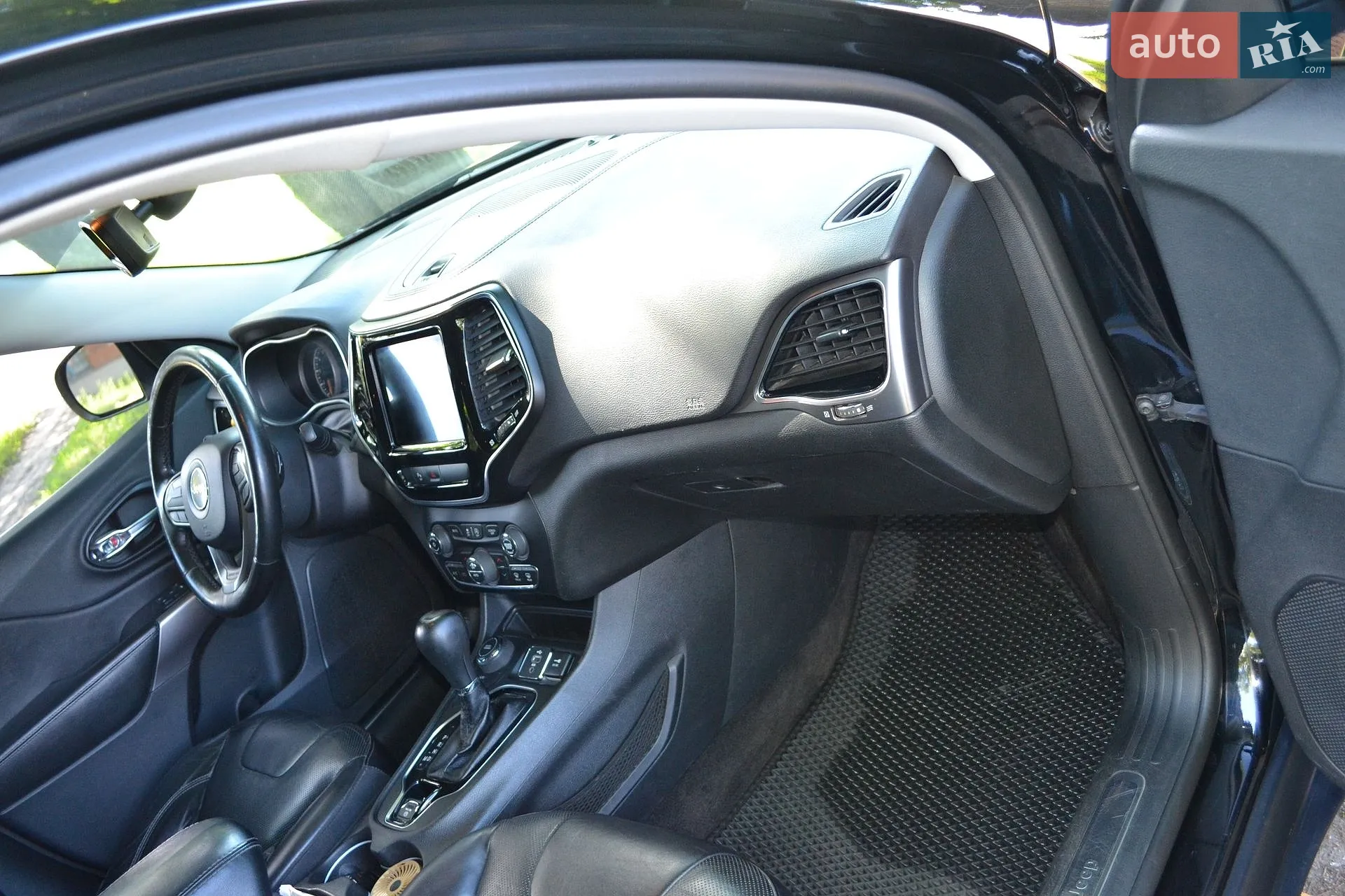 2018 Jeep Cherokee - мініатюра 6