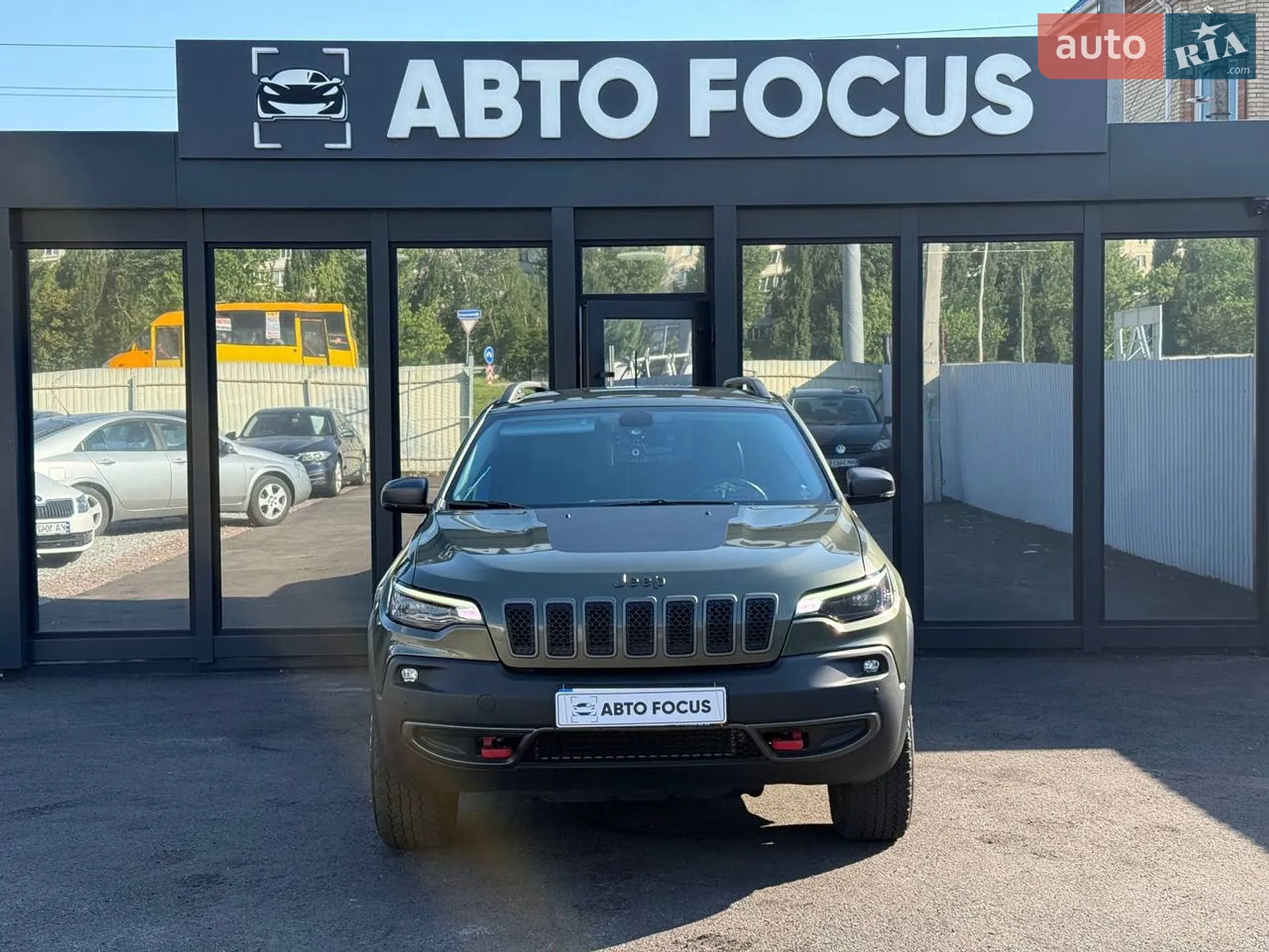 2019 Jeep Cherokee - мініатюра 3