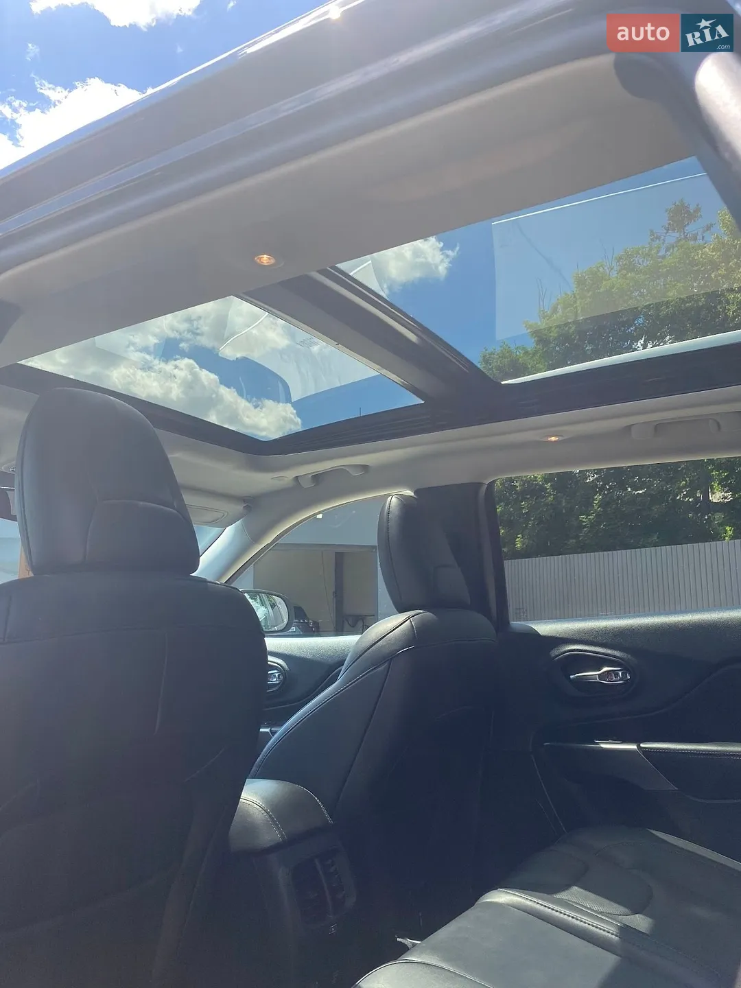 2021 Jeep Cherokee - мініатюра 18