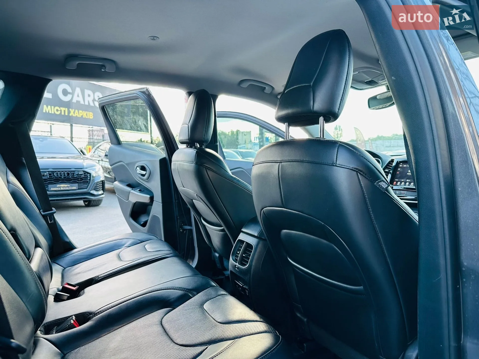 2018 Jeep Cherokee - мініатюра 18