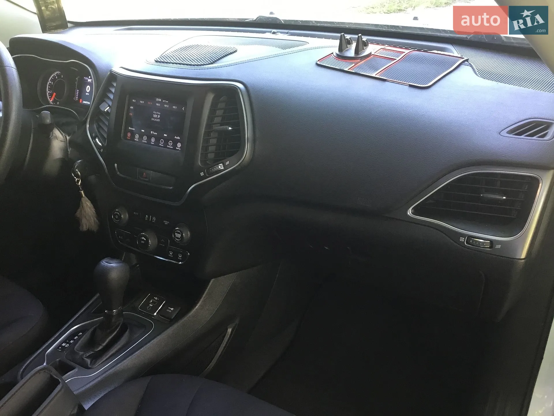 2018 Jeep Cherokee - мініатюра 18