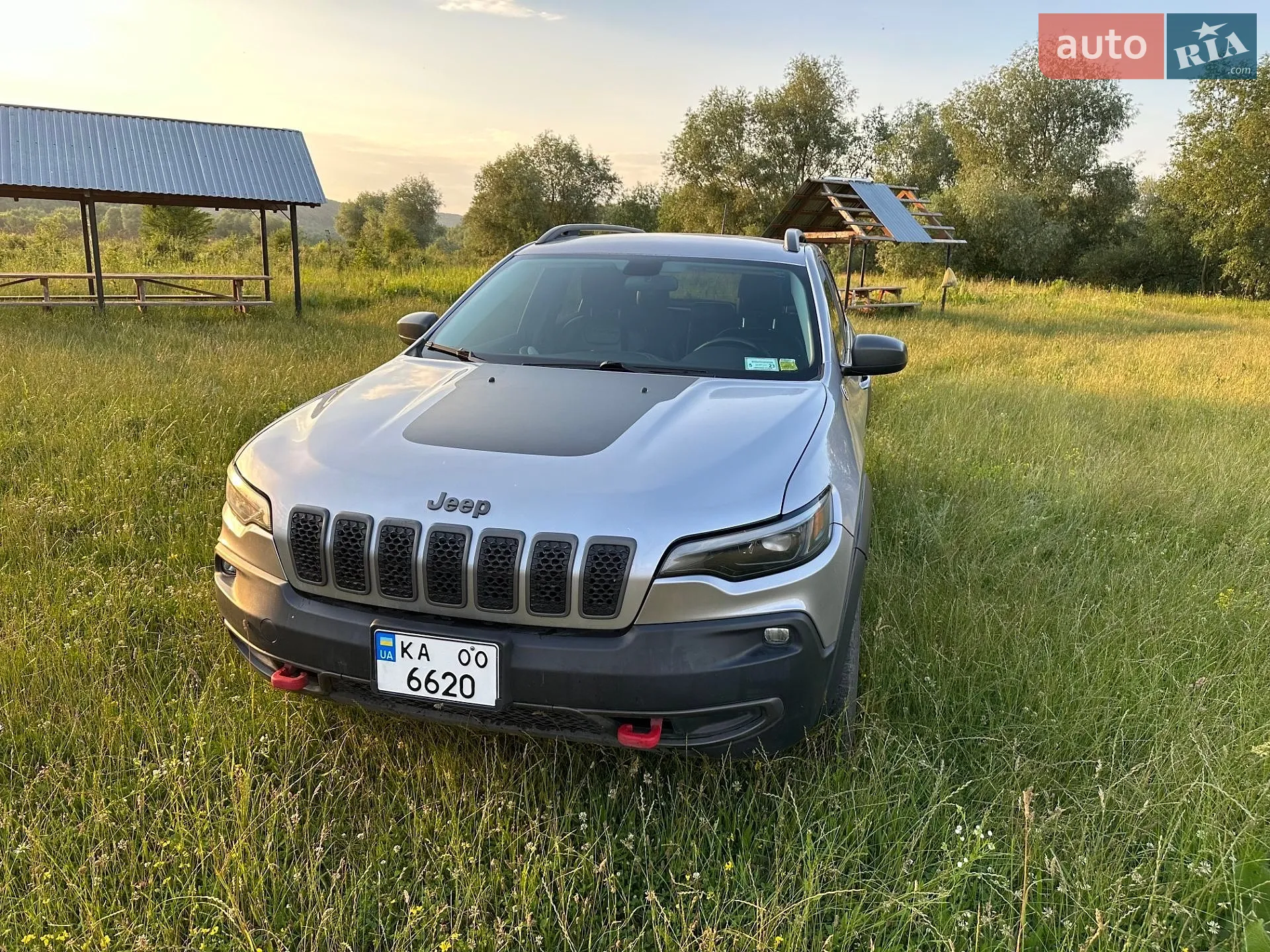 2019 Jeep Cherokee - мініатюра 2