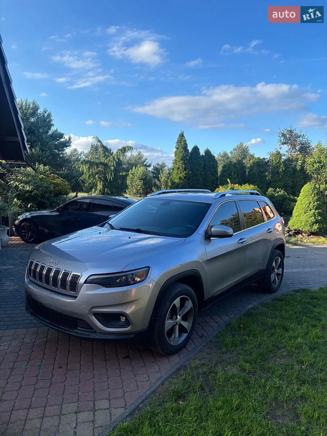 2019 Jeep Cherokee - мініатюра 7