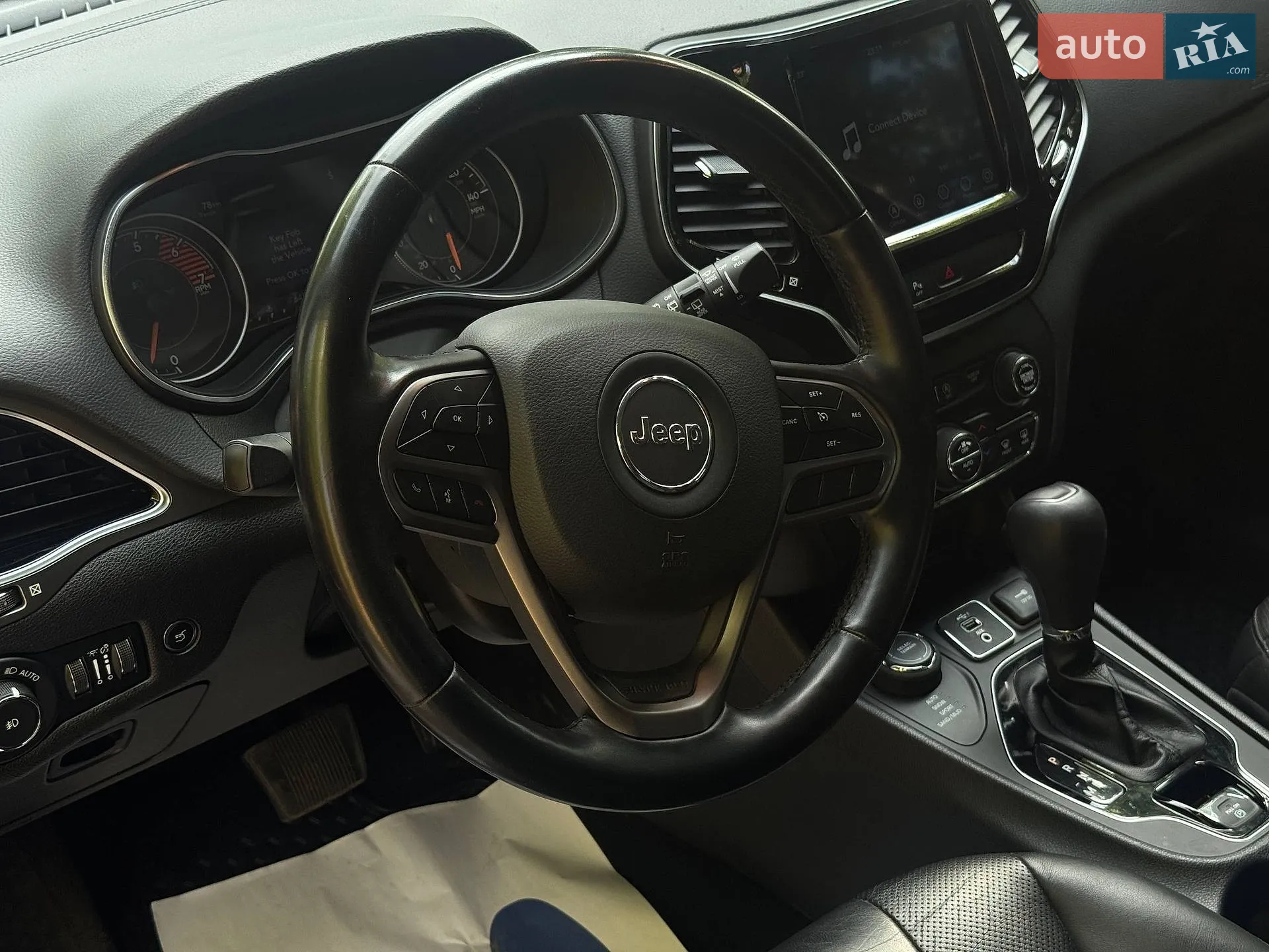 2020 Jeep Cherokee - мініатюра 11