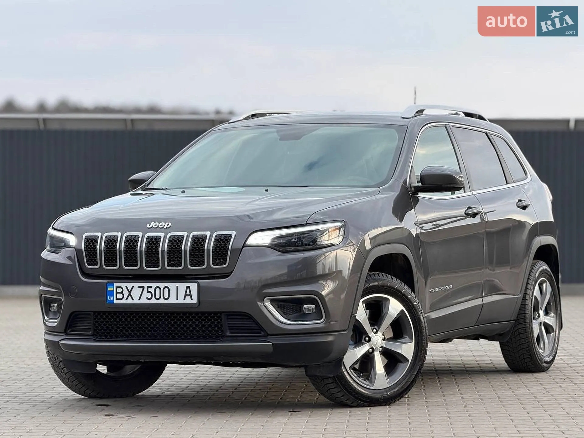 2019 Jeep Cherokee - мініатюра 4