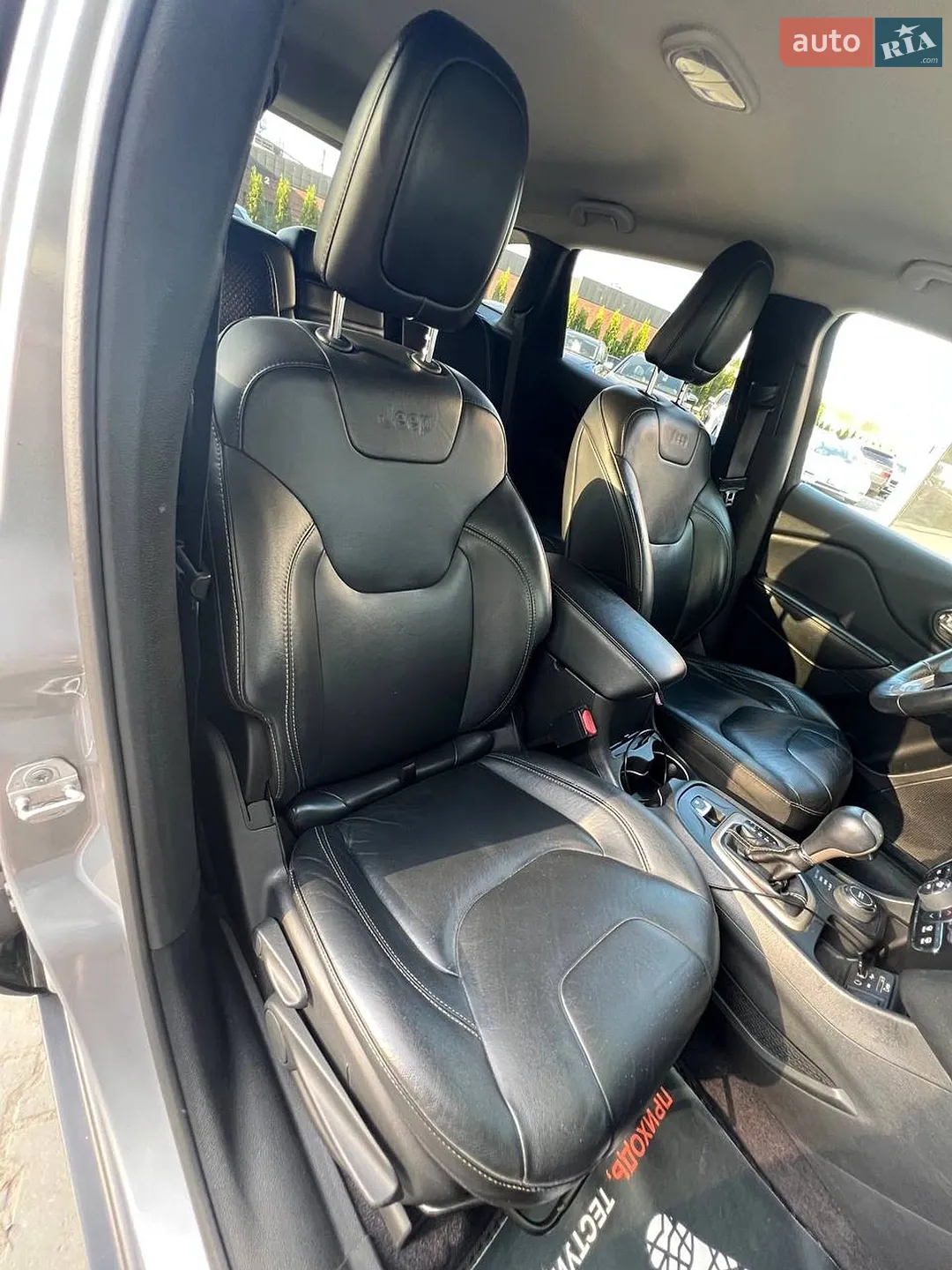 2016 Jeep Cherokee - мініатюра 33