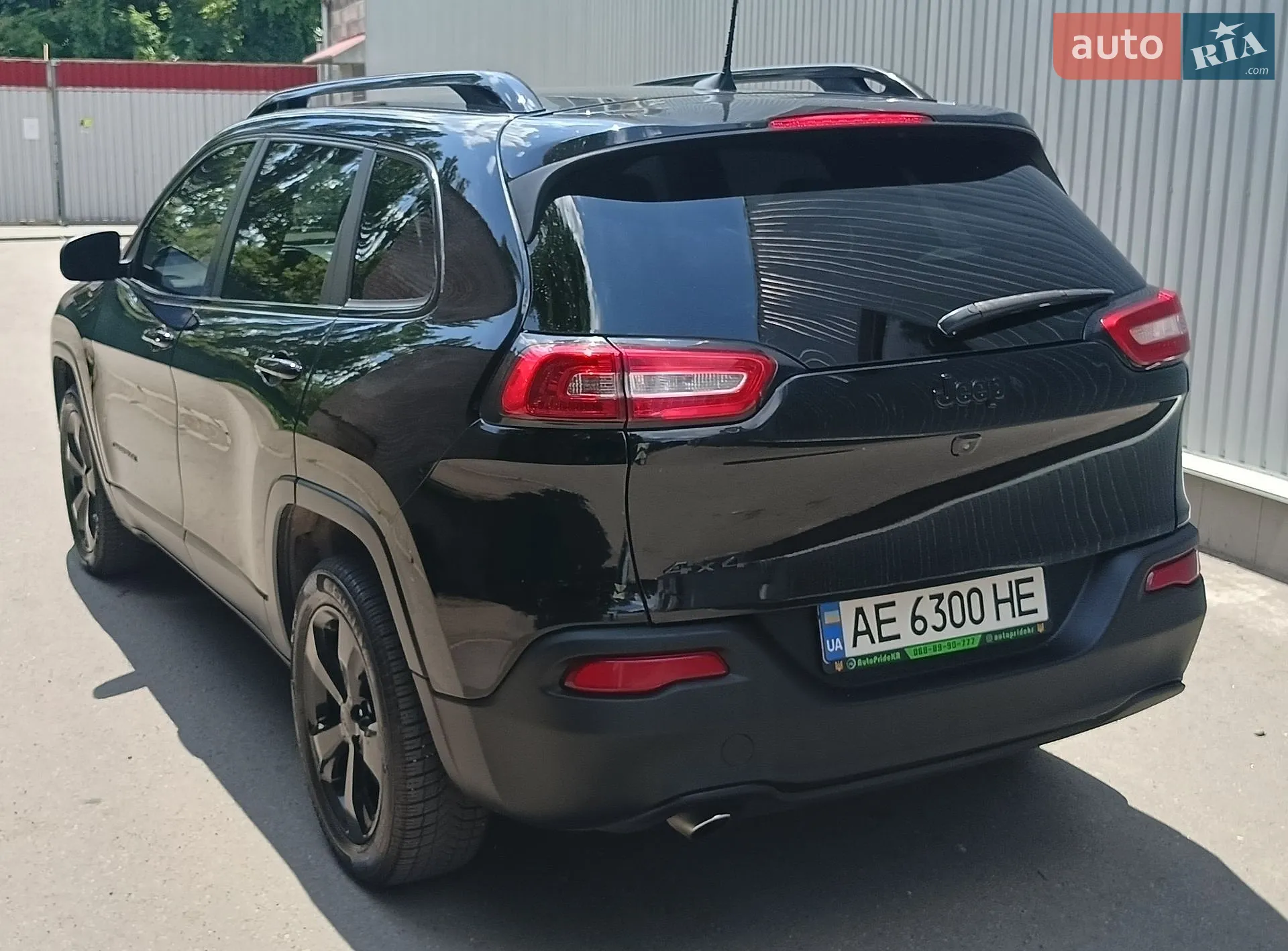 2017 Jeep Cherokee - мініатюра 6
