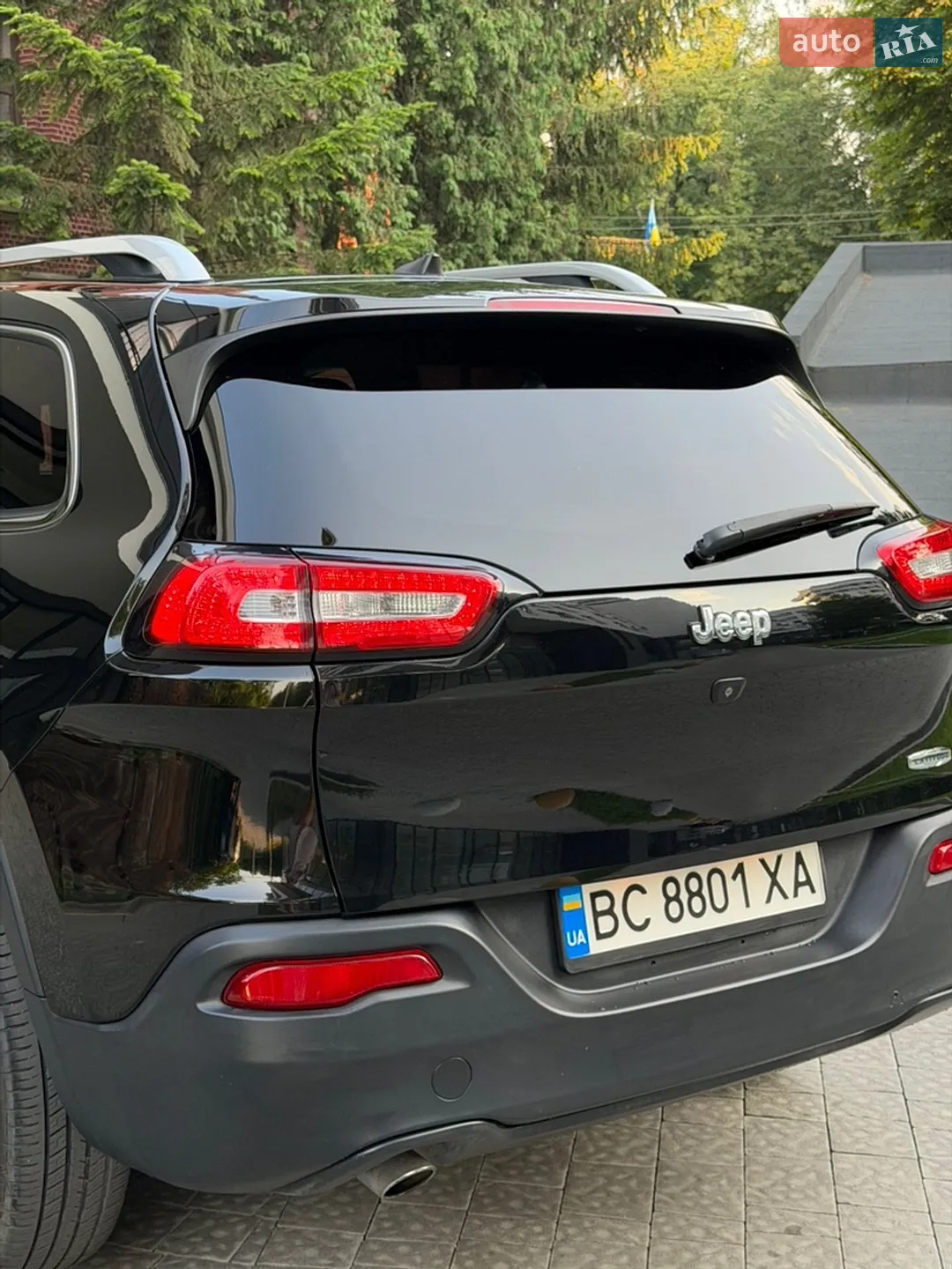 2017 Jeep Cherokee - мініатюра 12