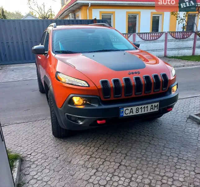 Jeep Cherokee 2015 VIN 1C4PJMBSXGW175235 фото оголошення 4 з 40