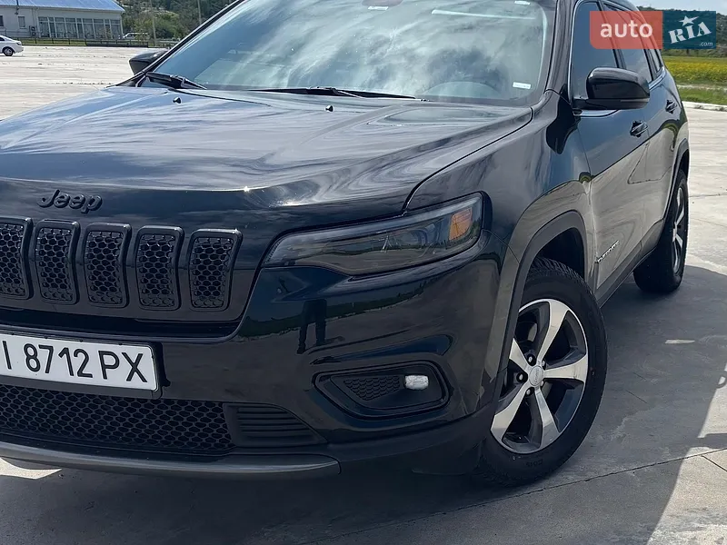Jeep Cherokee 2019 VIN 1C4PJMDX1LD582536 фото оголошення 2 з 66