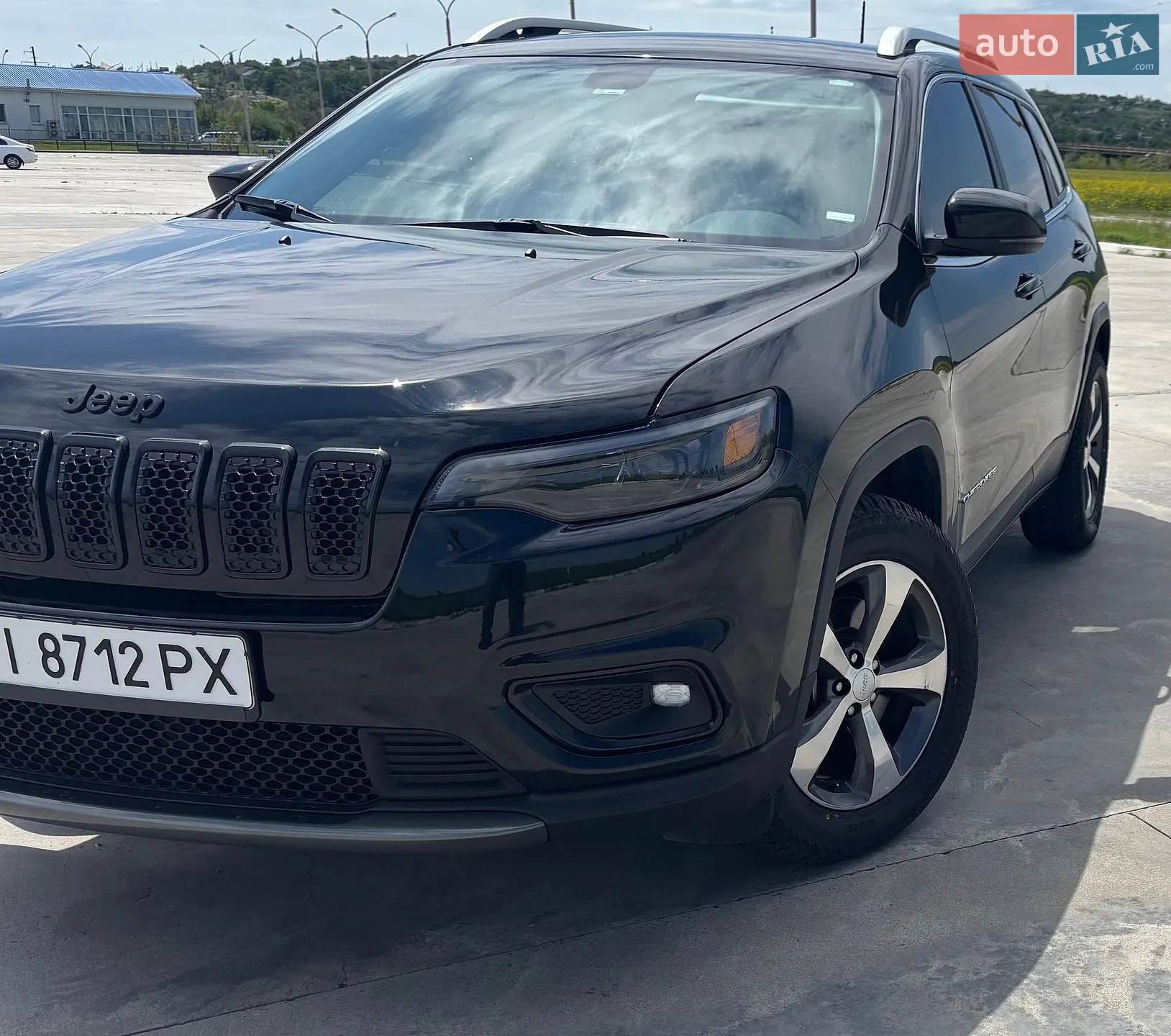 2019 Jeep Cherokee - мініатюра 2