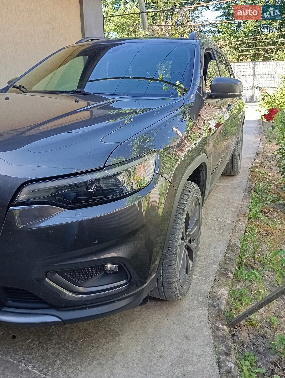 2020 Jeep Cherokee - мініатюра 4