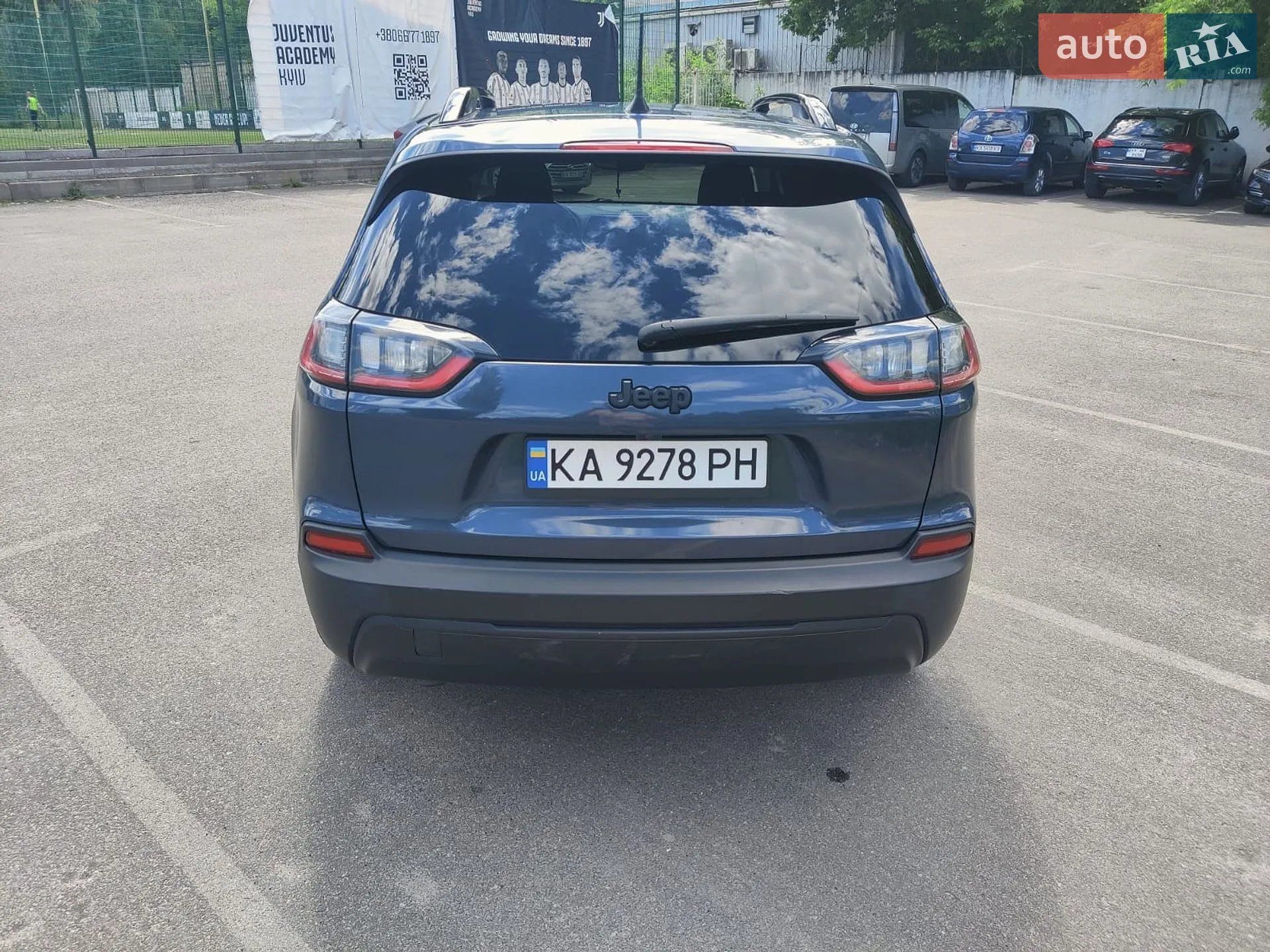 2021 Jeep Cherokee - мініатюра 5