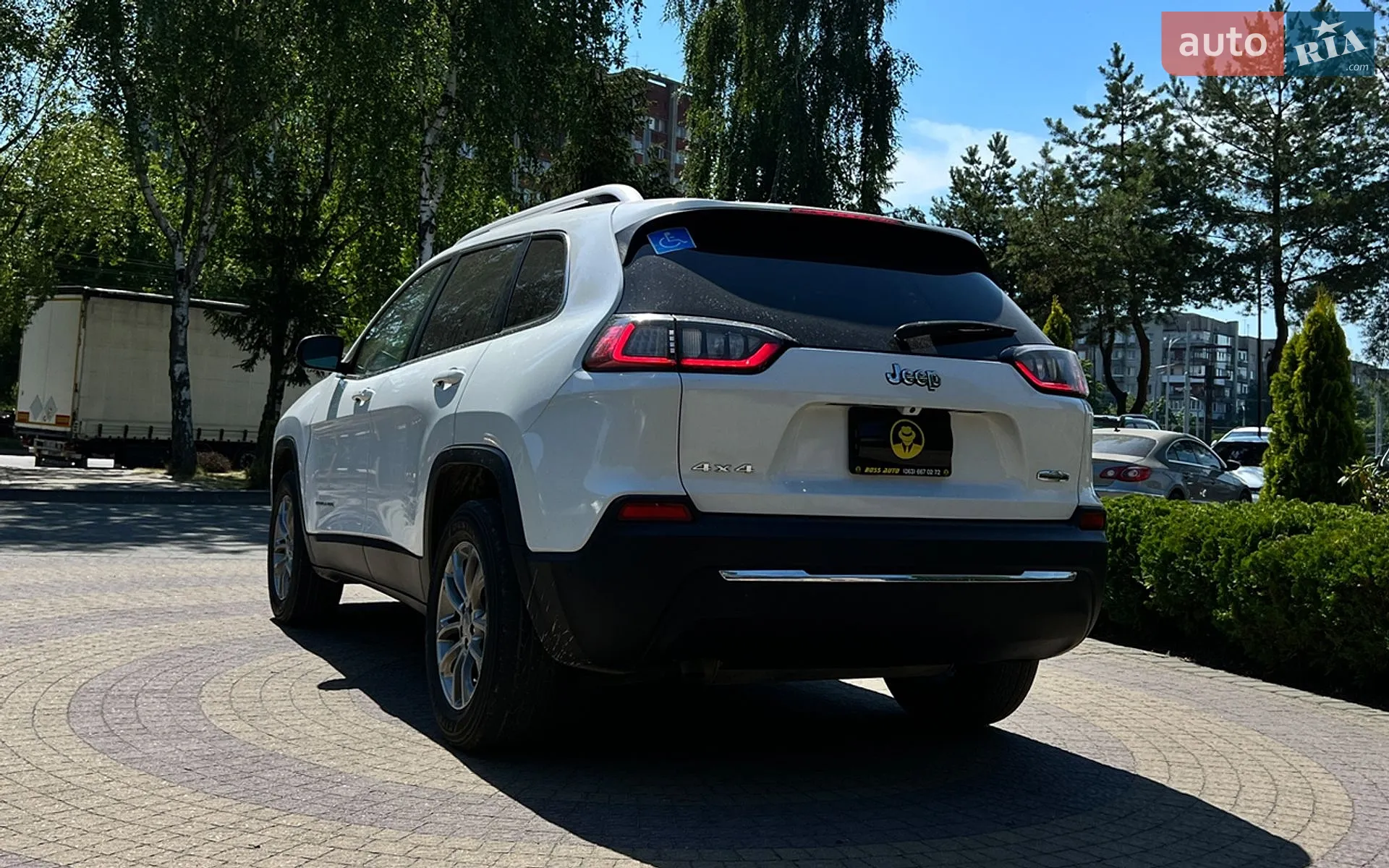 2019 Jeep Cherokee - мініатюра 5