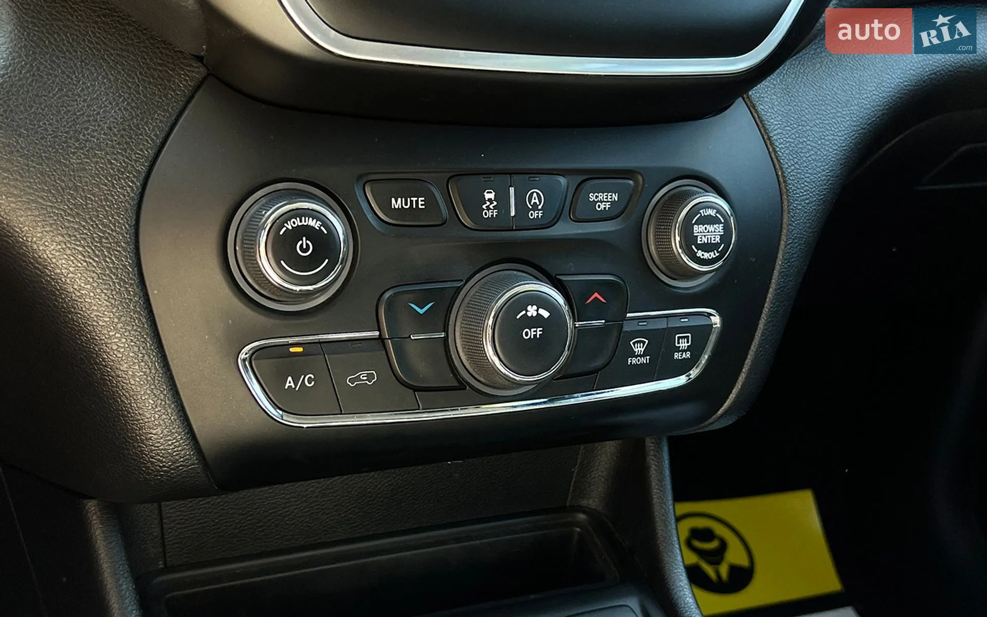 2019 Jeep Cherokee - мініатюра 16