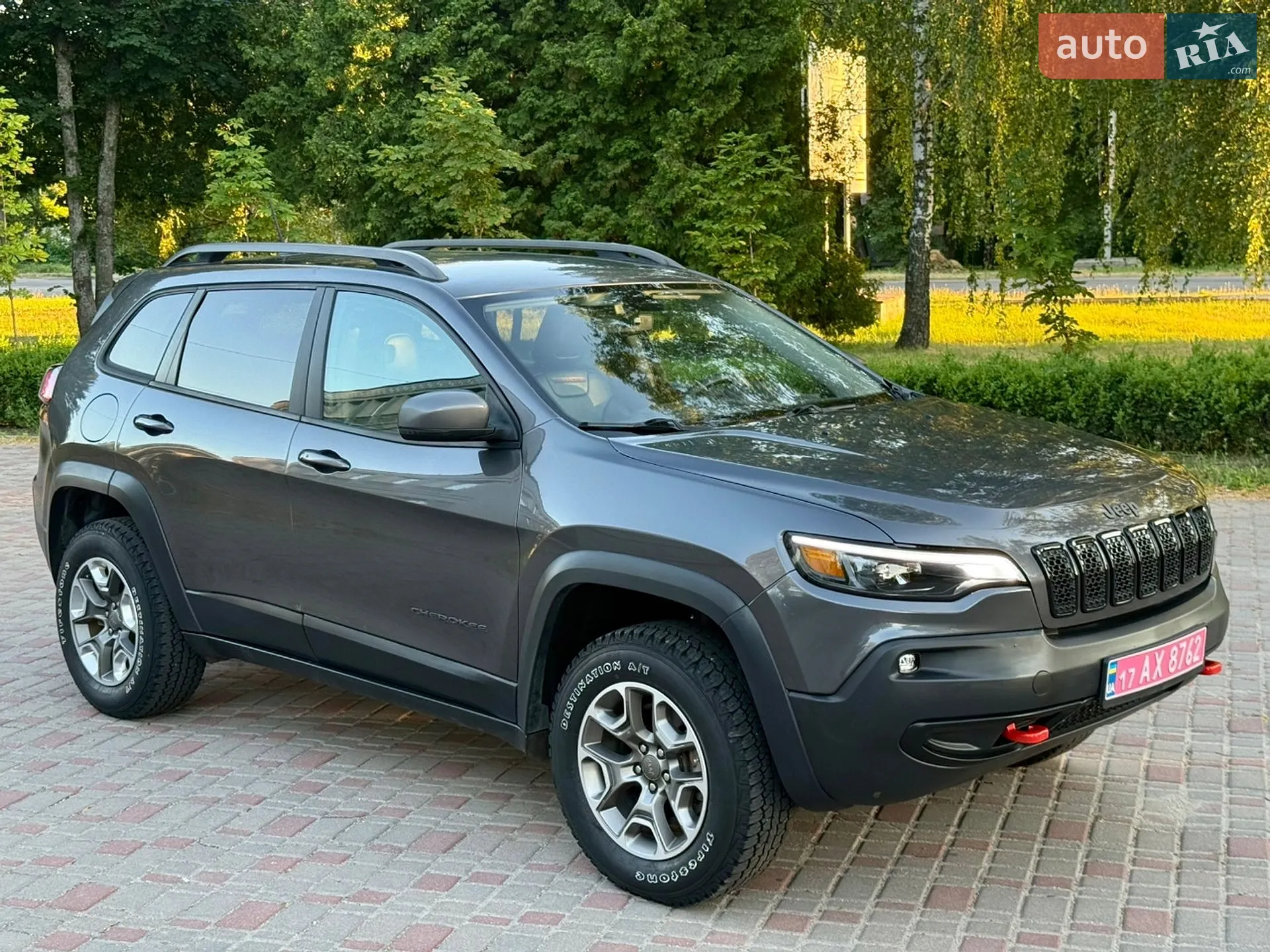 2018 Jeep Cherokee - мініатюра 8