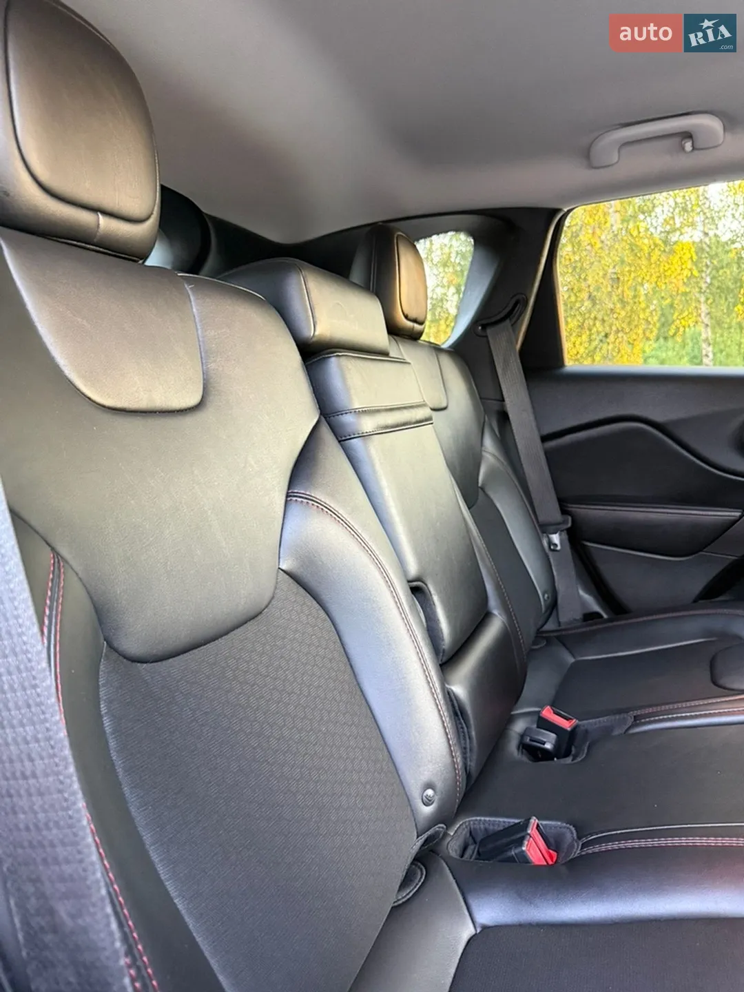 2018 Jeep Cherokee - мініатюра 34