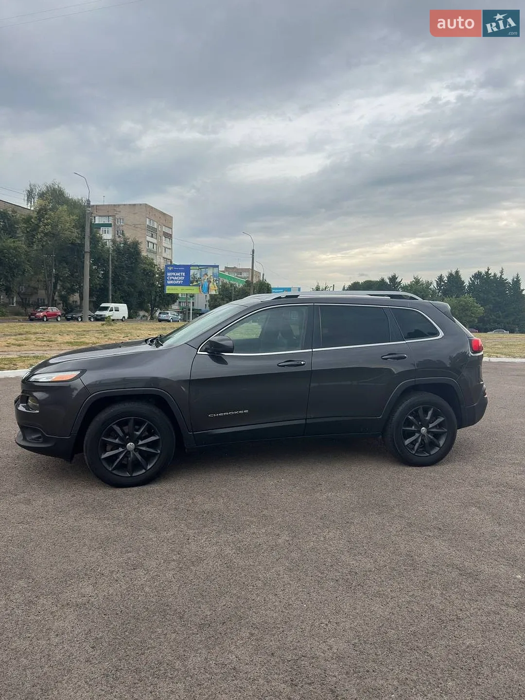 2014 Jeep Cherokee - мініатюра 12