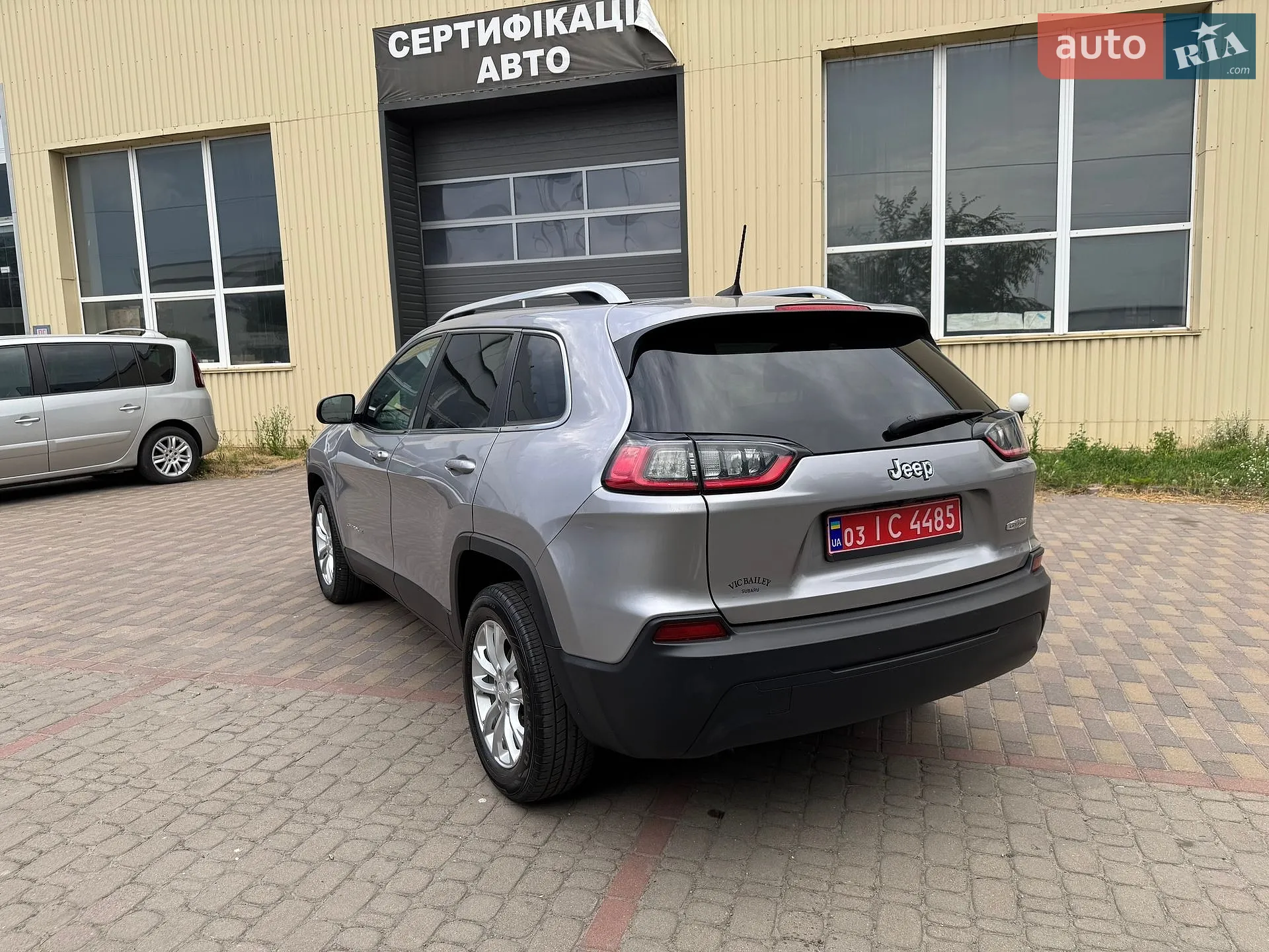 2018 Jeep Cherokee - мініатюра 17