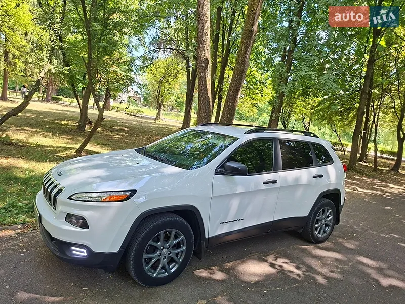 Jeep Cherokee